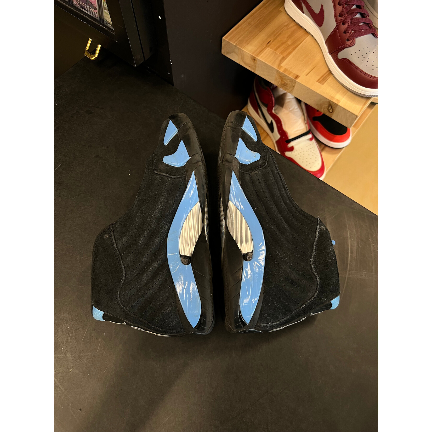 Jordan Jordan 14 Retro Black University Blue (2026) Size , PREOWNED