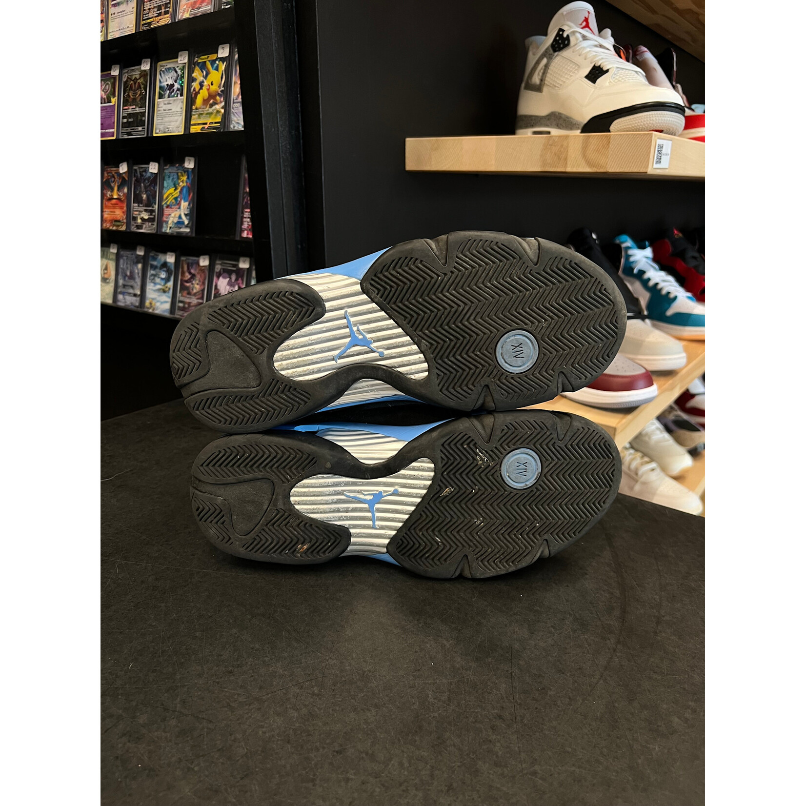 Jordan Jordan 14 Retro Black University Blue (2026) Size , PREOWNED