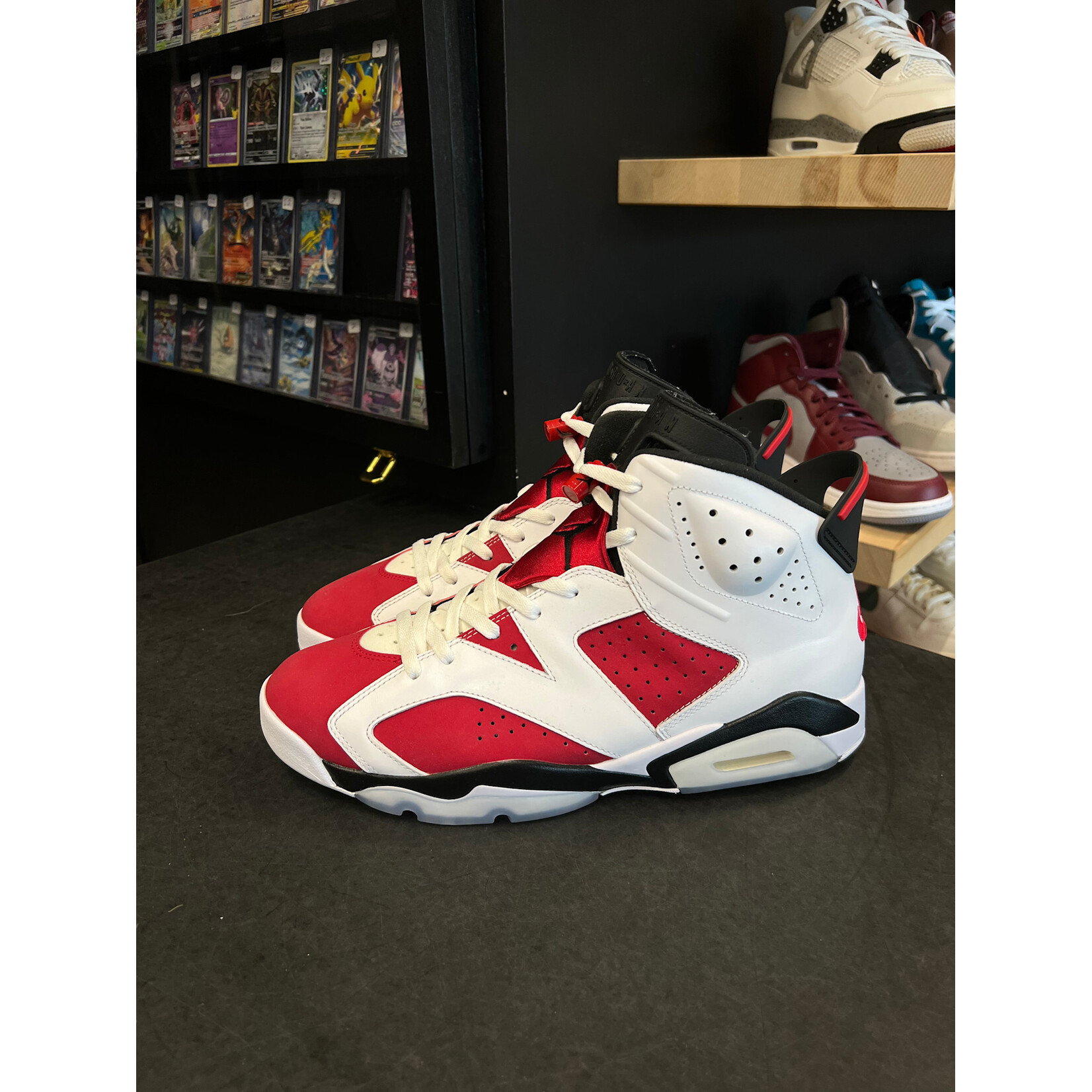 Jordan Jordan 6 Retro Carmine (2021) Size 13, PREOWNED