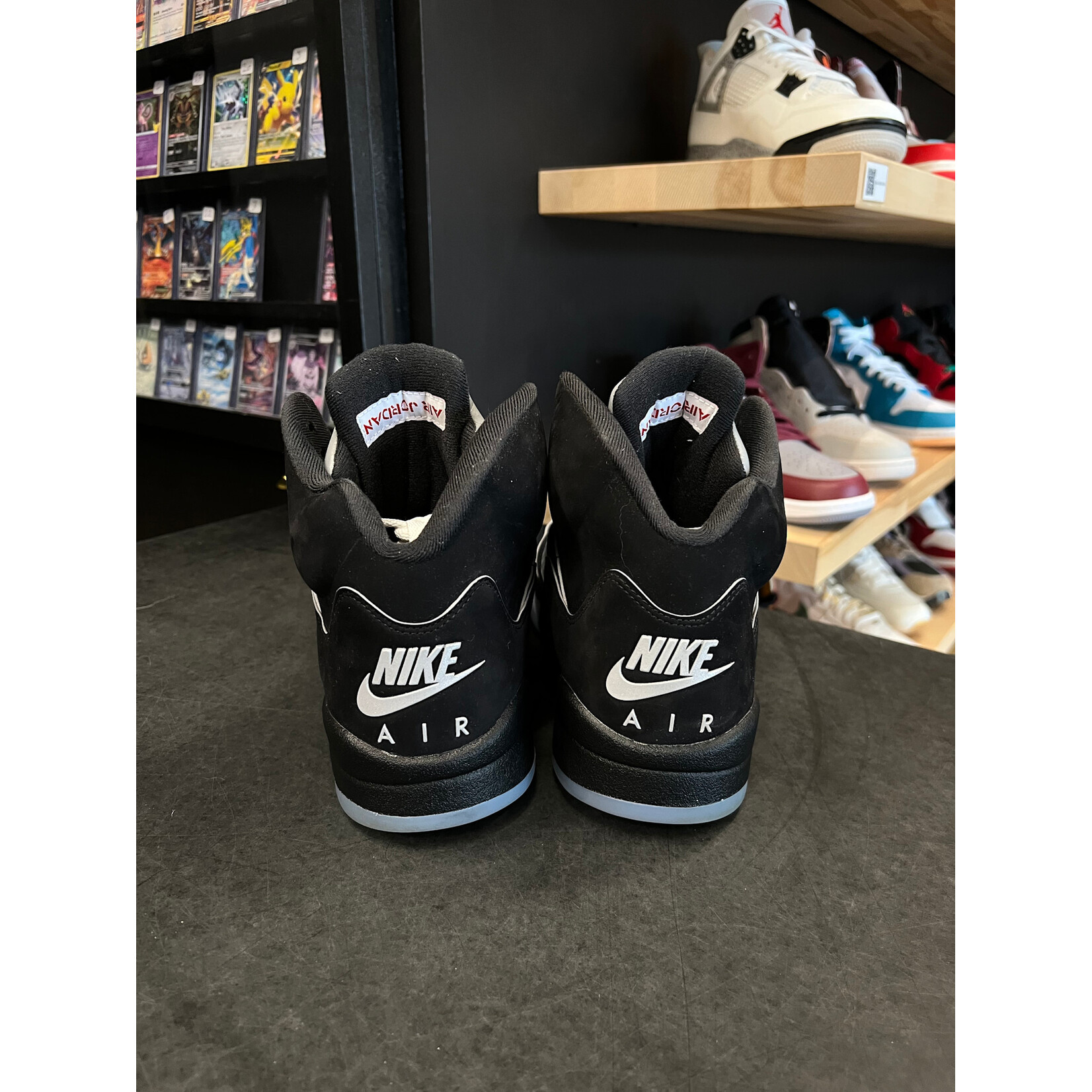 Jordan Jordan 5 Retro OG Black Metallic Reimagined Size 13, PREOWNED