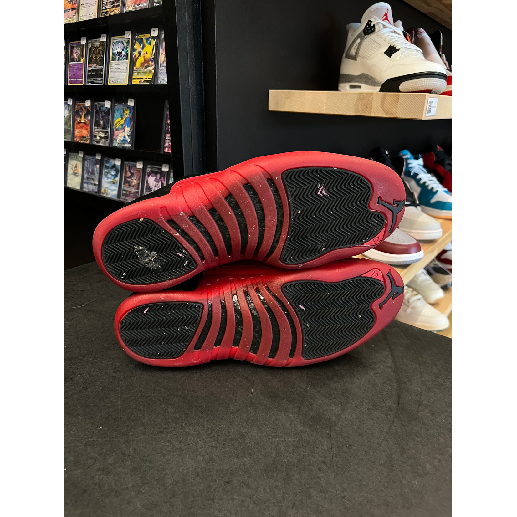 Jordan Jordan 12 Retro Flu Game (2025) Size 13, PREOWNED