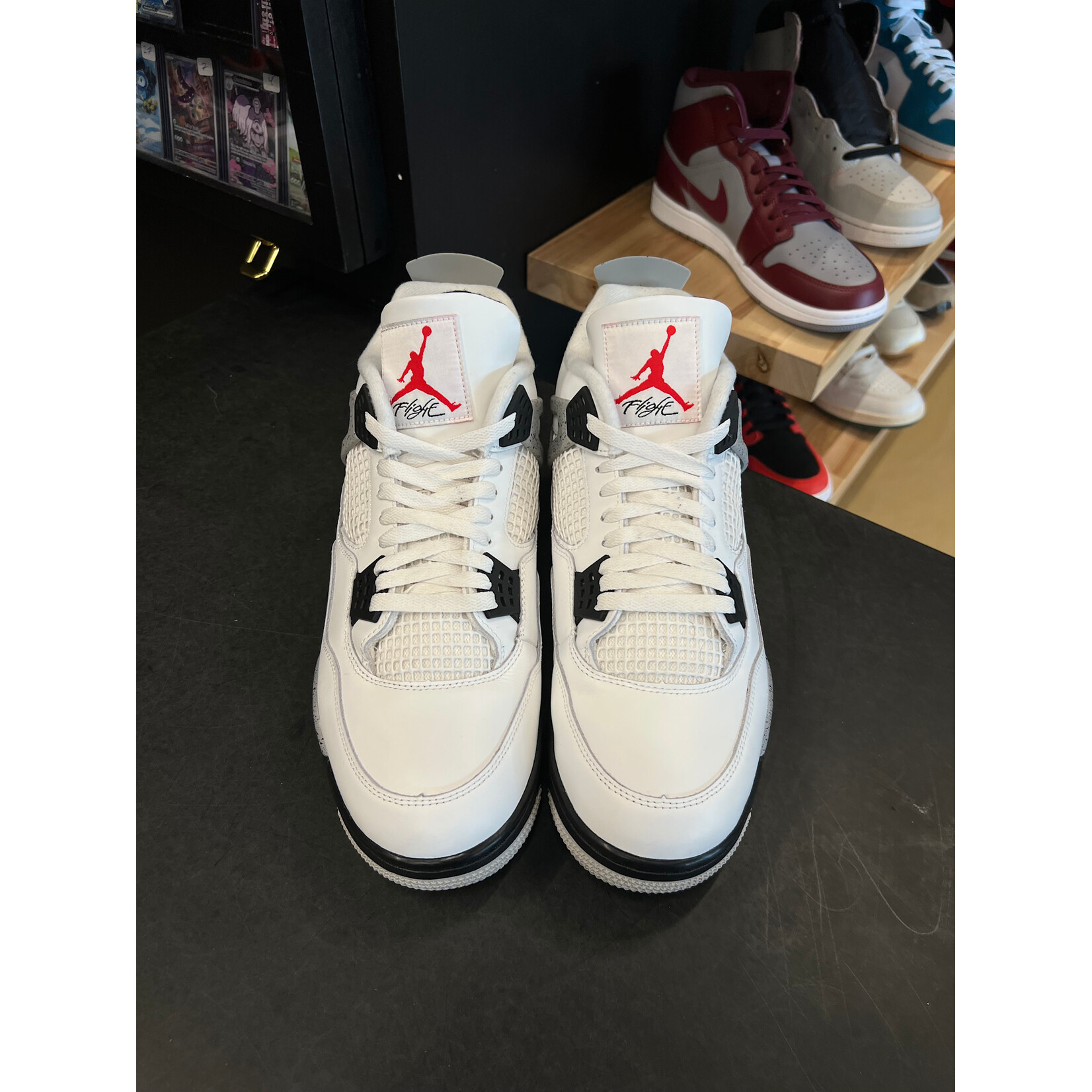 Jordan Jordan 4 Retro White Cement (2025) Size 13, PREOWNED