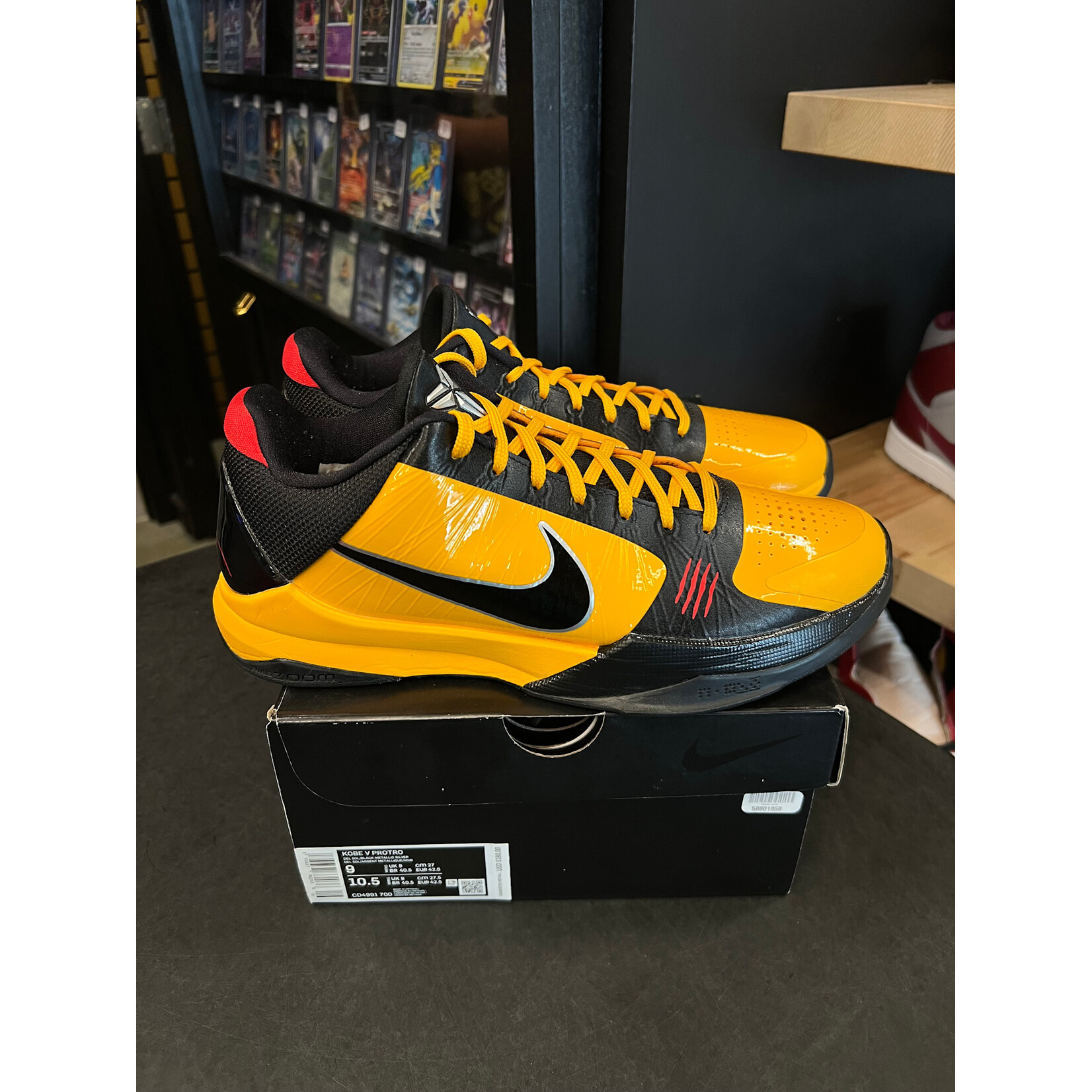 Nike Nike Kobe 5 Protro Bruce Lee Size 9, PREOWNED