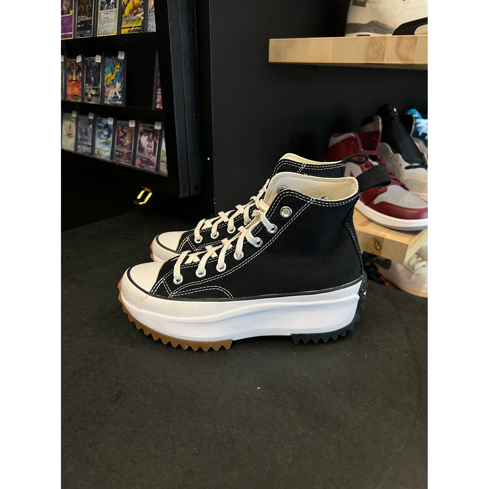 Converse Converse Run Star Hike Hi Black White Gum Size 6, PREOWNED