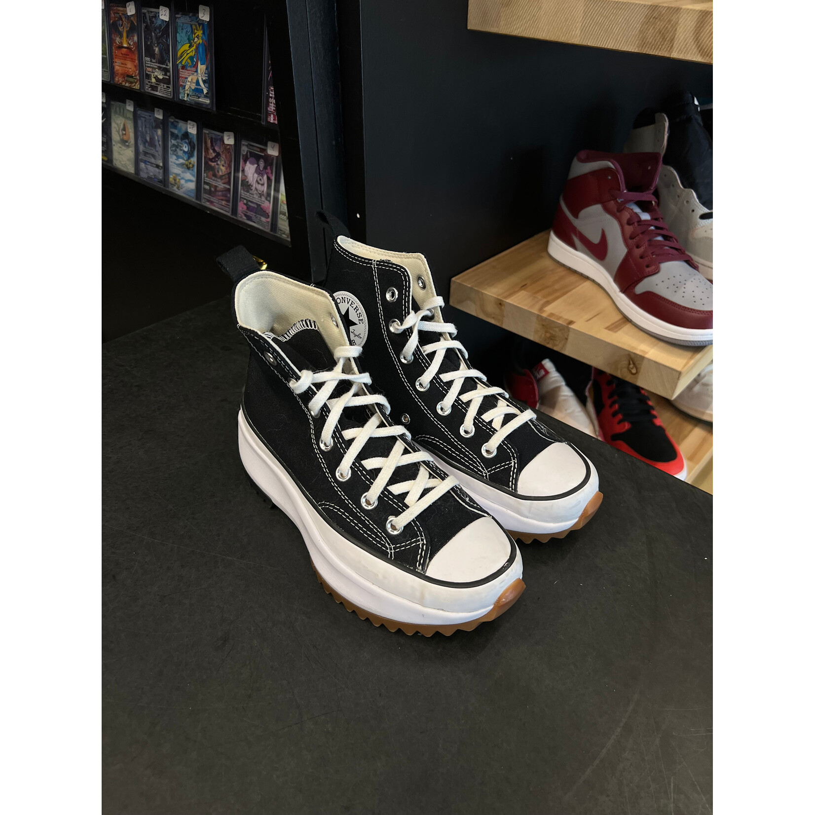 Converse Converse Run Star Hike Hi Black White Gum Size 6, PREOWNED