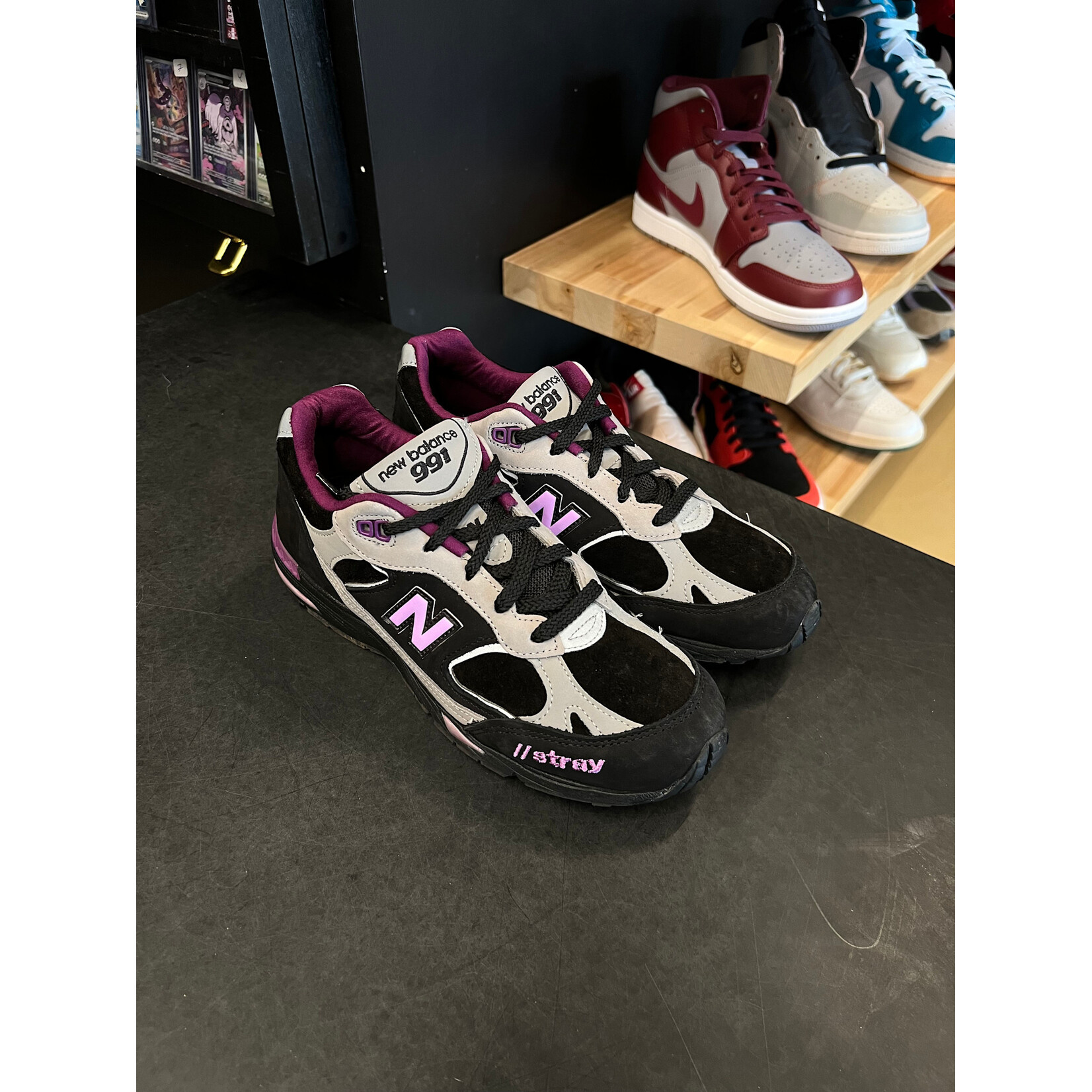 New Balance New Balance 991 Stray Rats Black Size 8, PREOWNED