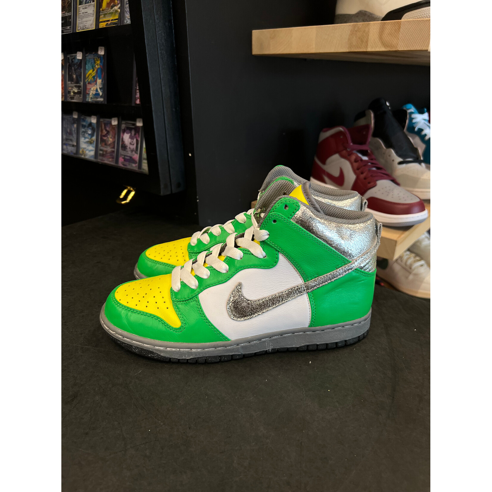 Nike Nike Dunk High ID Size 8.5, PREOWNED