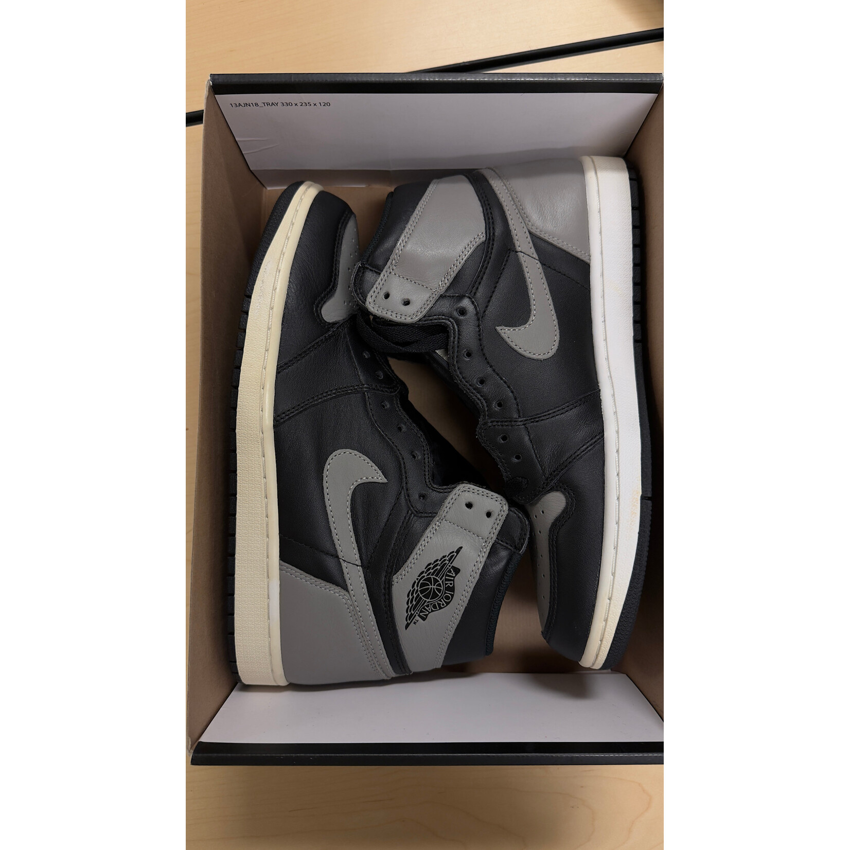Jordan Jordan 1 Retro High Shadow (2018) Size 10.5, DS BRAND NEW (MIDSOLE YELLOWING AGE)
