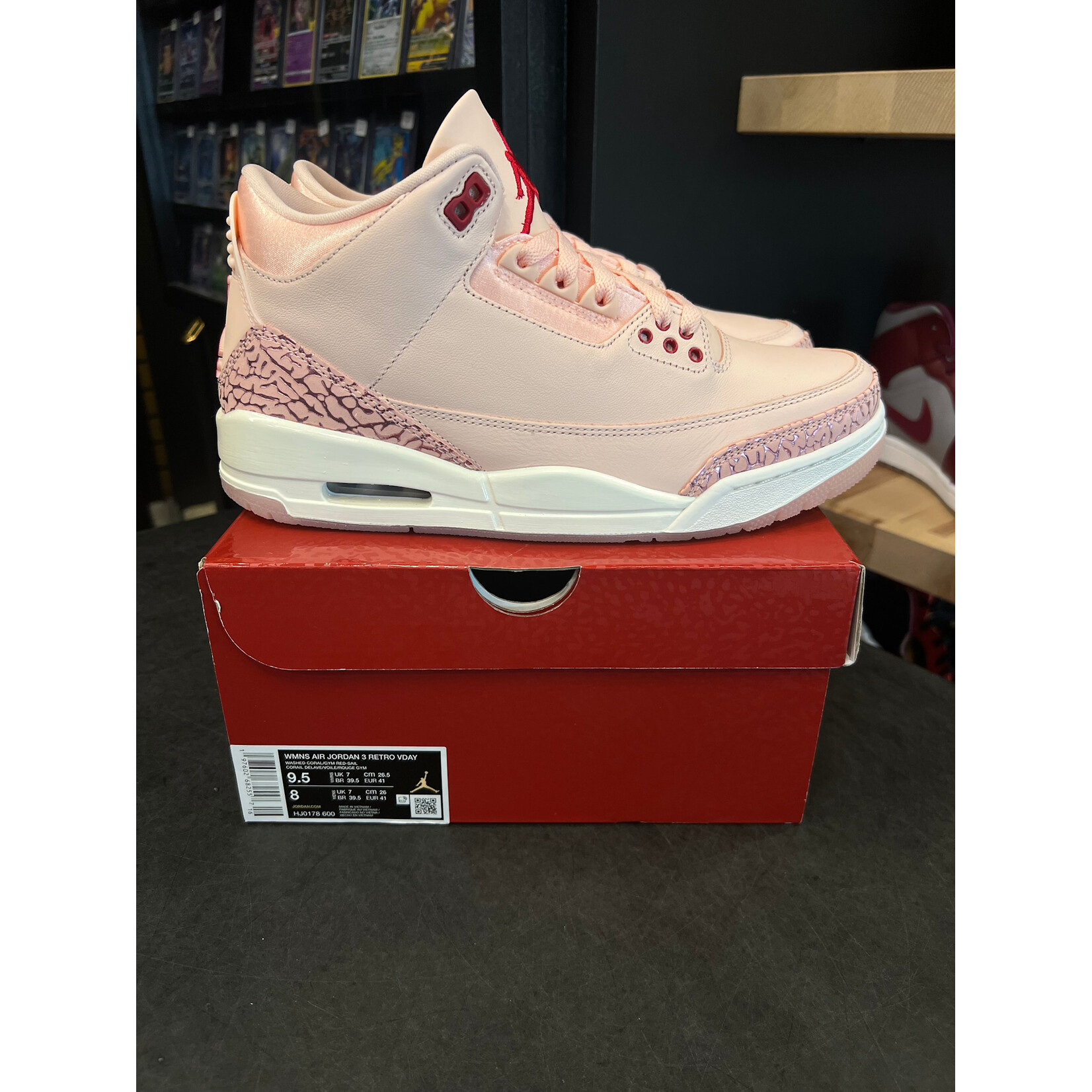 Jordan Jordan 3 Retro Valentine's Day Treat Yourself (2025) (Women's) Size 9.5W, PREOWNED