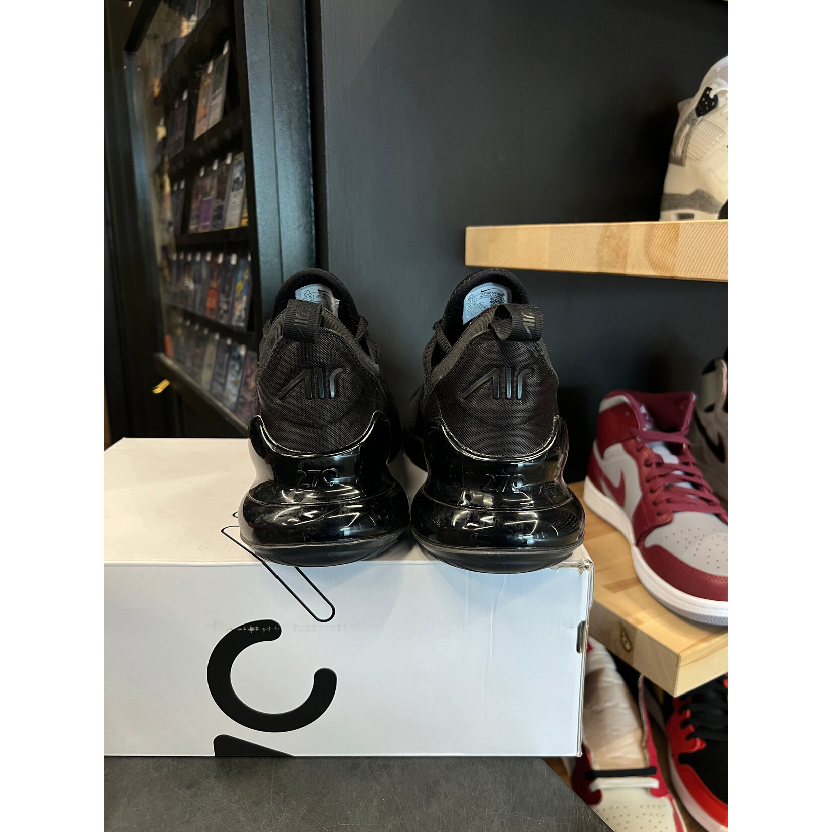 Nike Nike Air Max 270Triple Black Size 10.5, PREOWNED