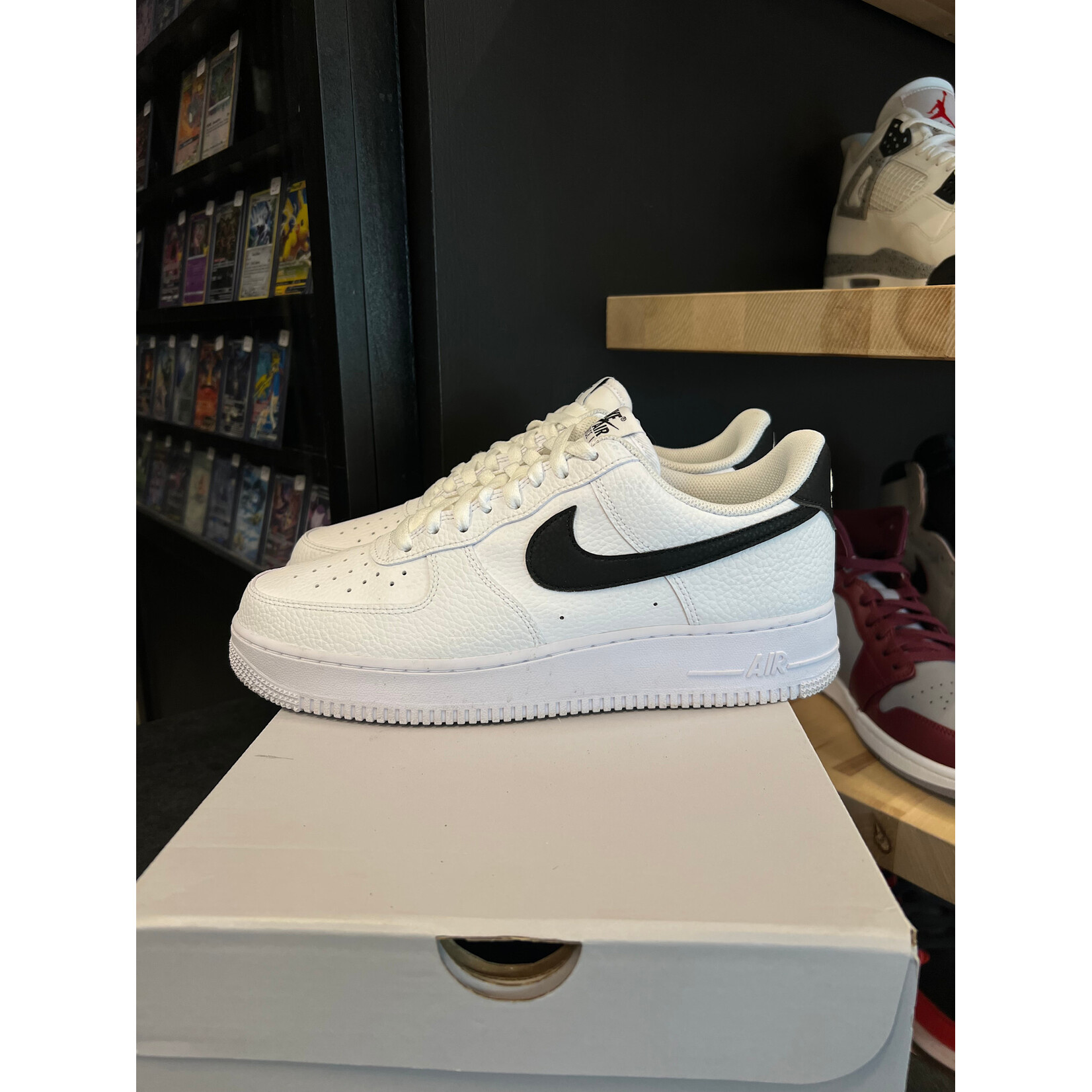 Nike Nike Air Force 1 Low '07White Black Pebbled Leather Size 9.5, PREOWNED