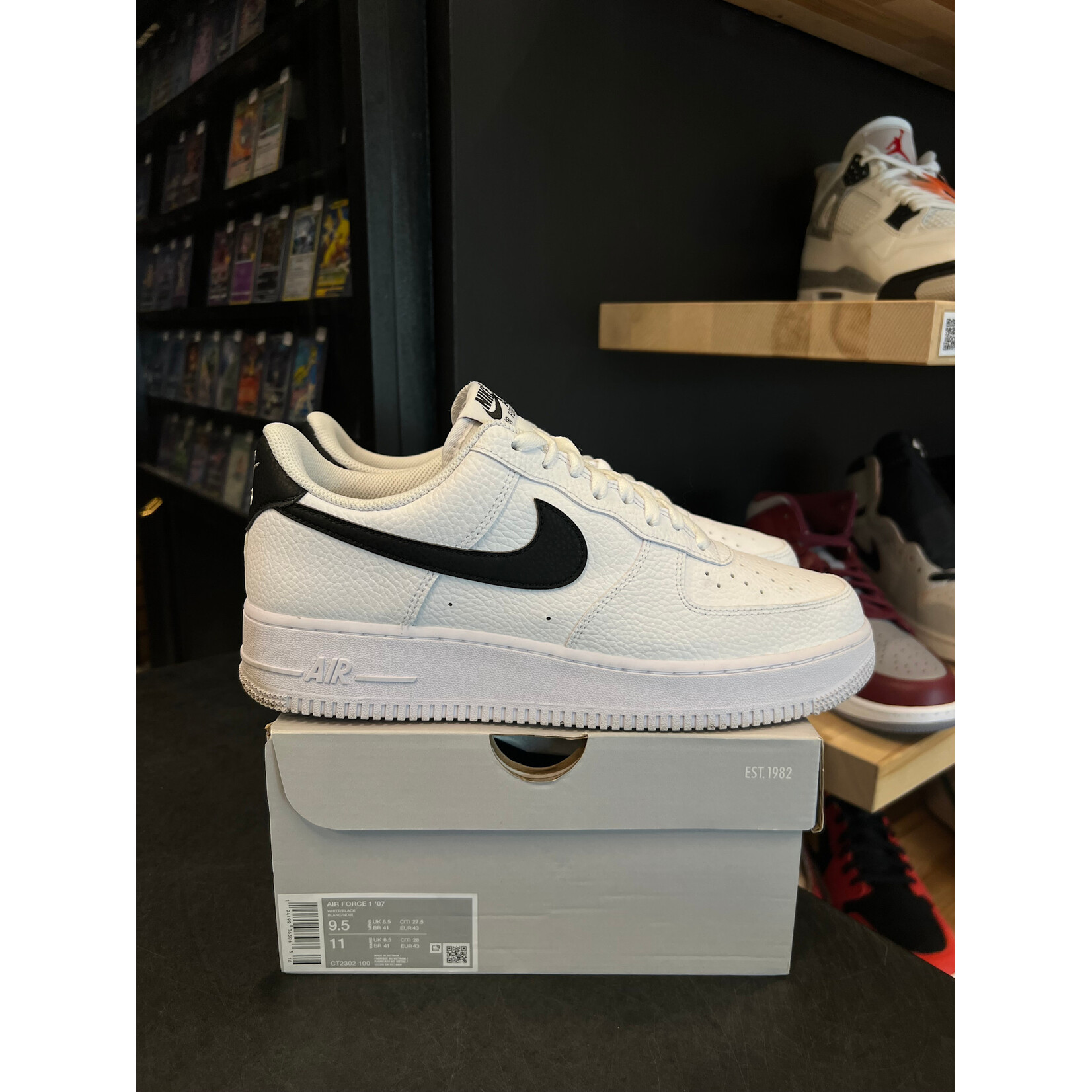 Nike Nike Air Force 1 Low '07White Black Pebbled Leather Size 9.5, PREOWNED