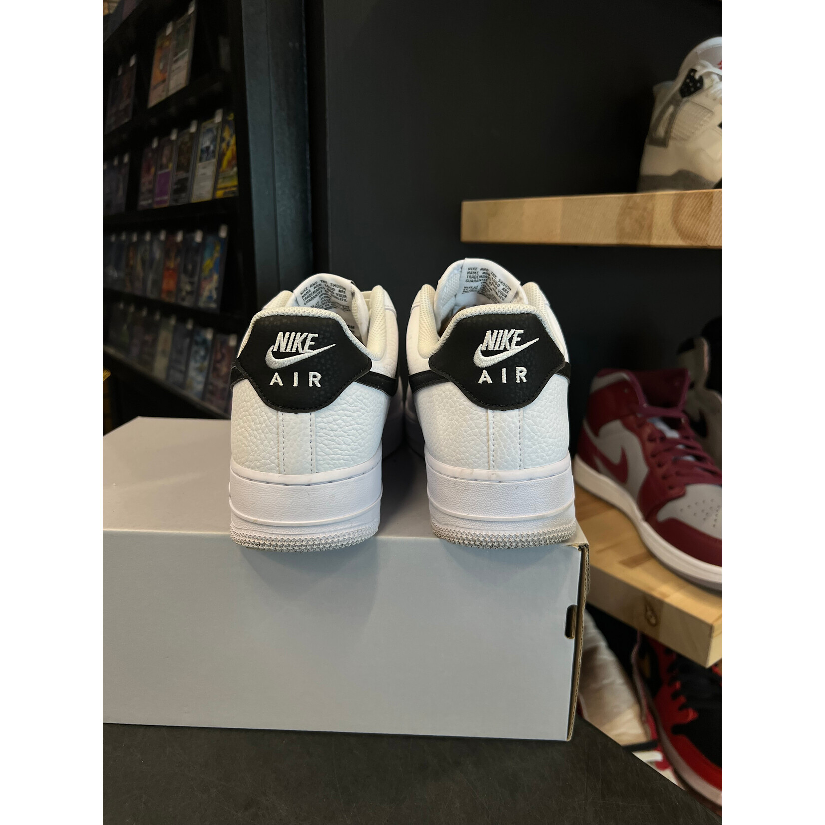 Nike Nike Air Force 1 Low '07White Black Pebbled Leather Size 9.5, PREOWNED