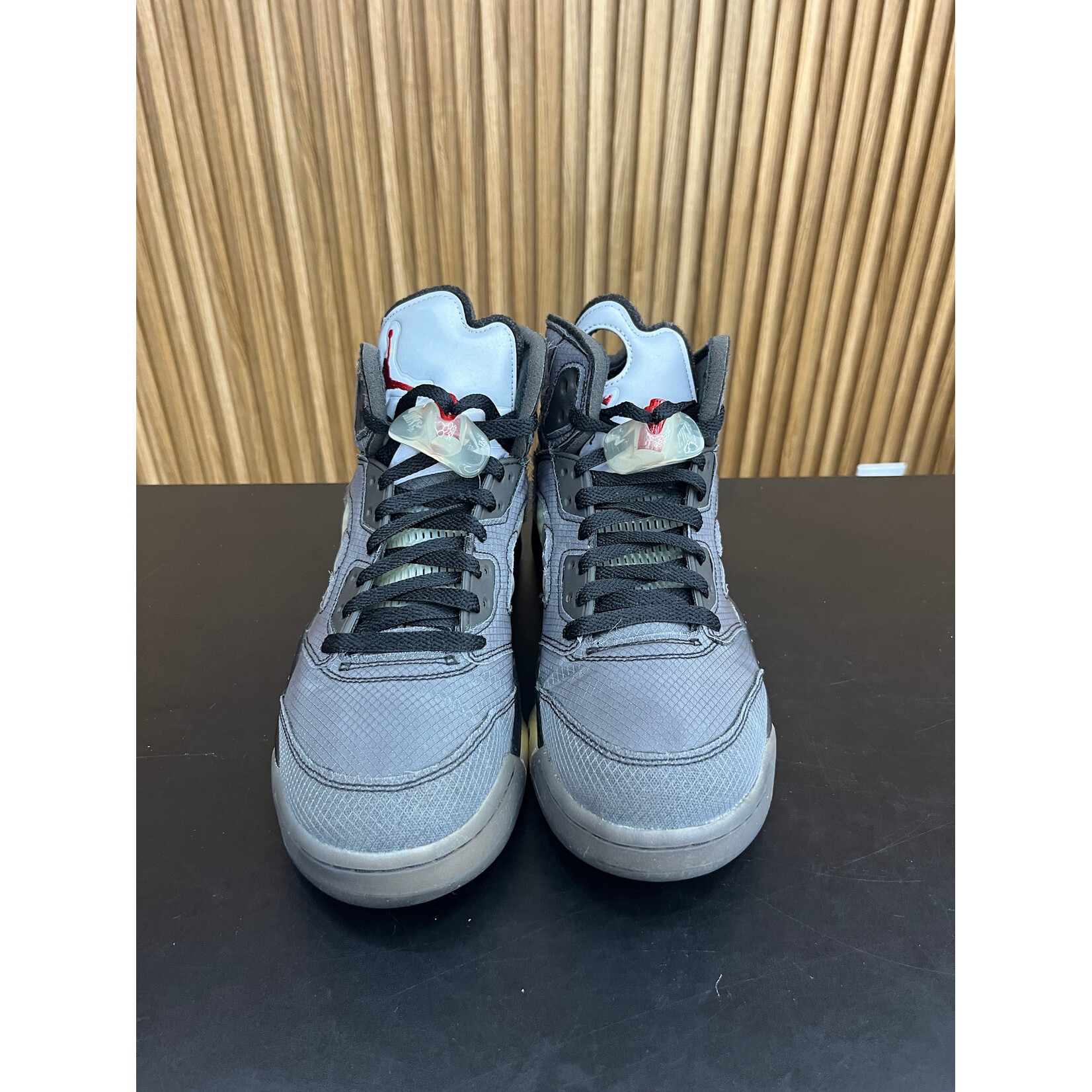 Jordan Jordan 5 Retro Off-White Muslin Size 9.5, PREOWNED NO BOX