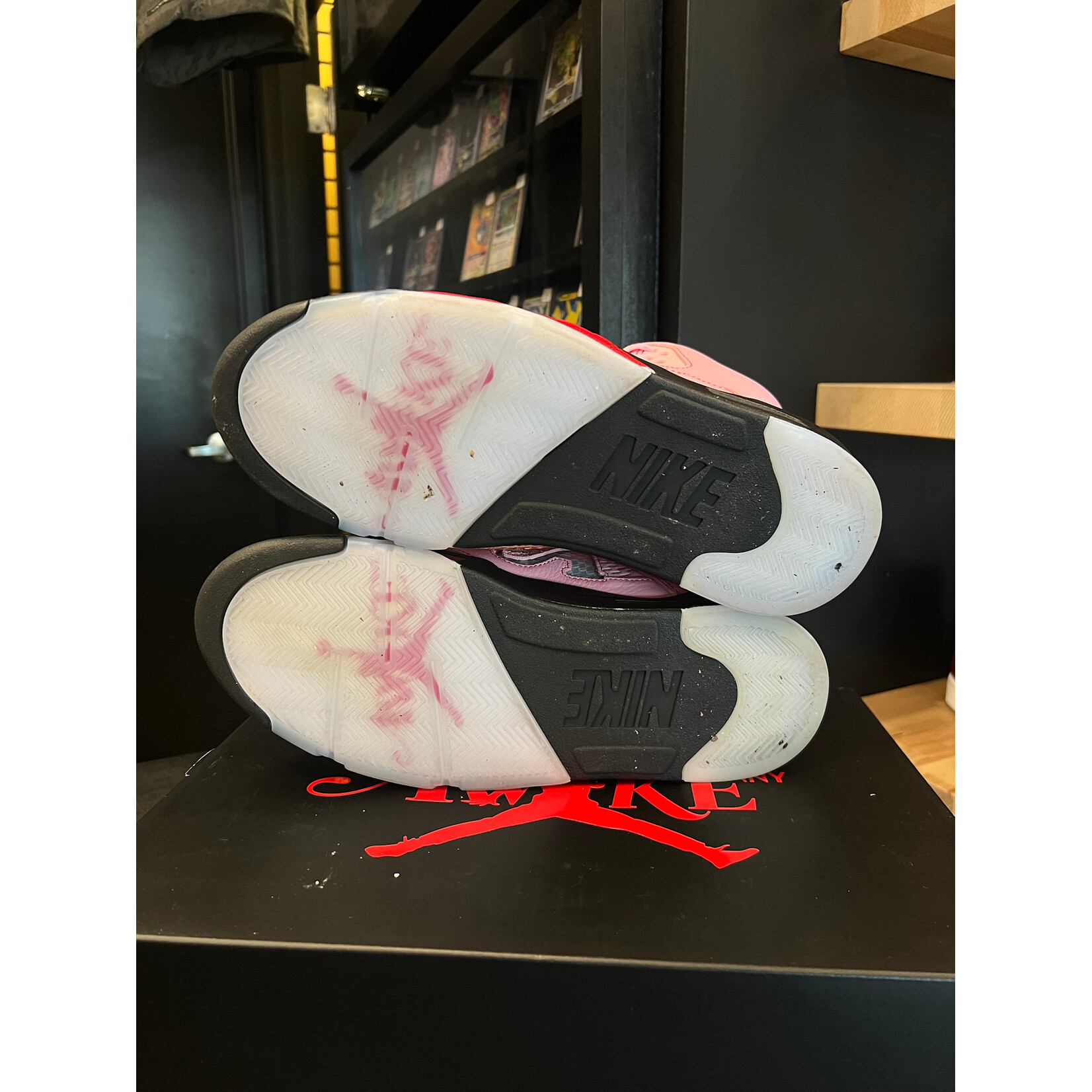 Jordan Jordan 5 Retro Awake NY Arctic Pink Size 10, PREOWNED