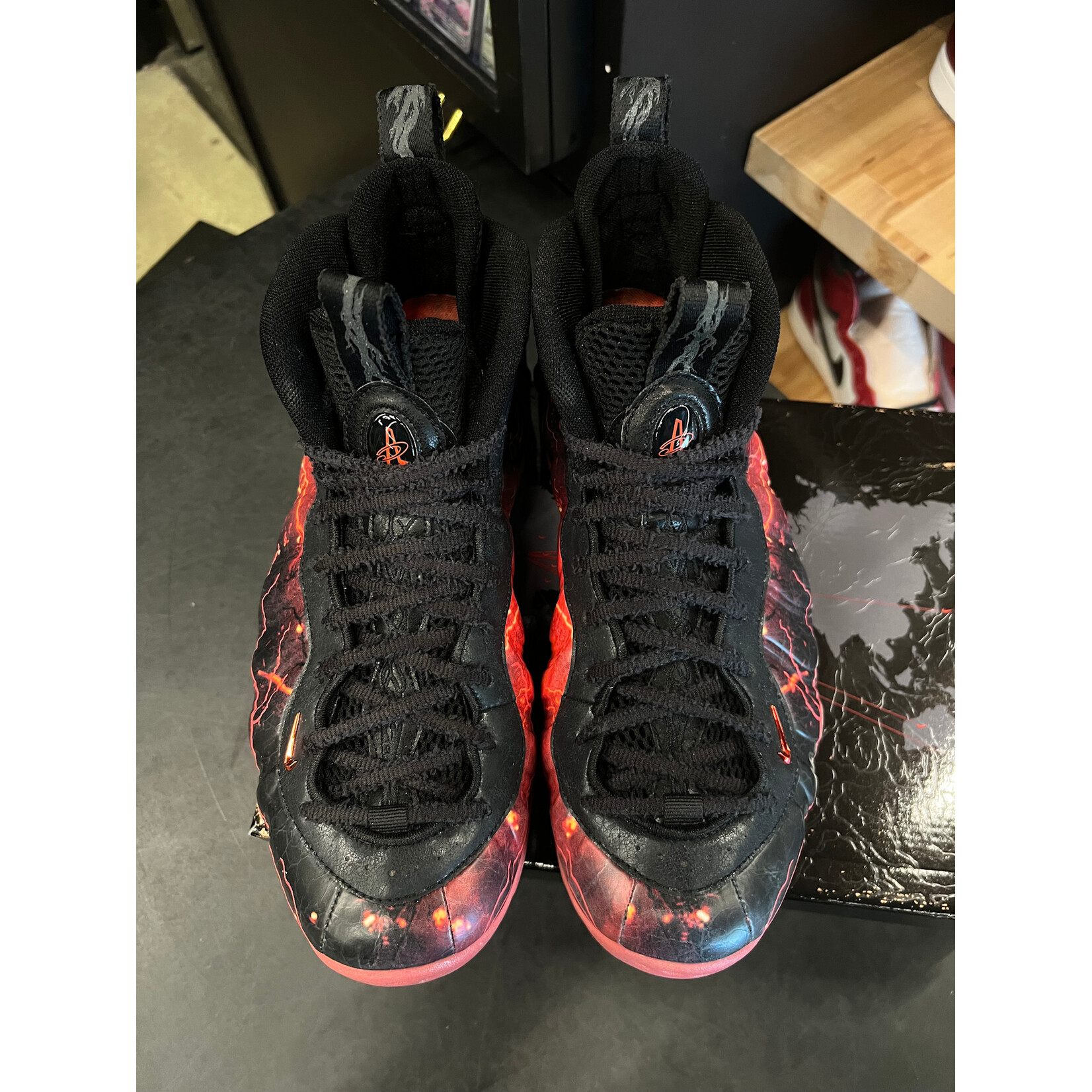 Nike Nike Air Foamposite One Stranger Things Size 10, PREOWNED