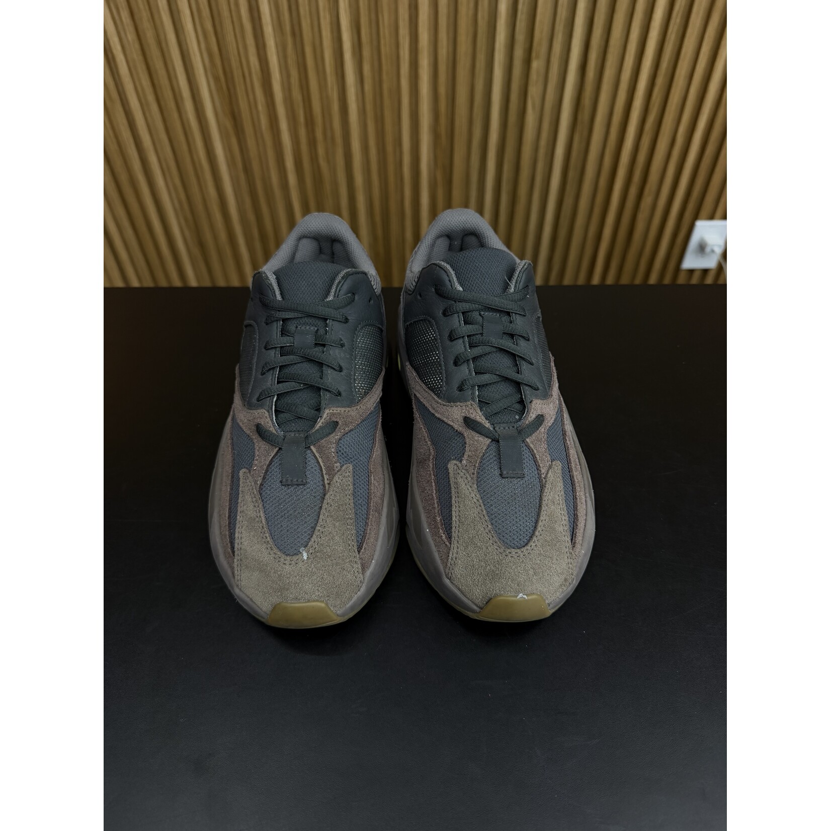Adidas adidas Yeezy Boost 700 Mauve Size 8.5, PREOWNED NO BOX