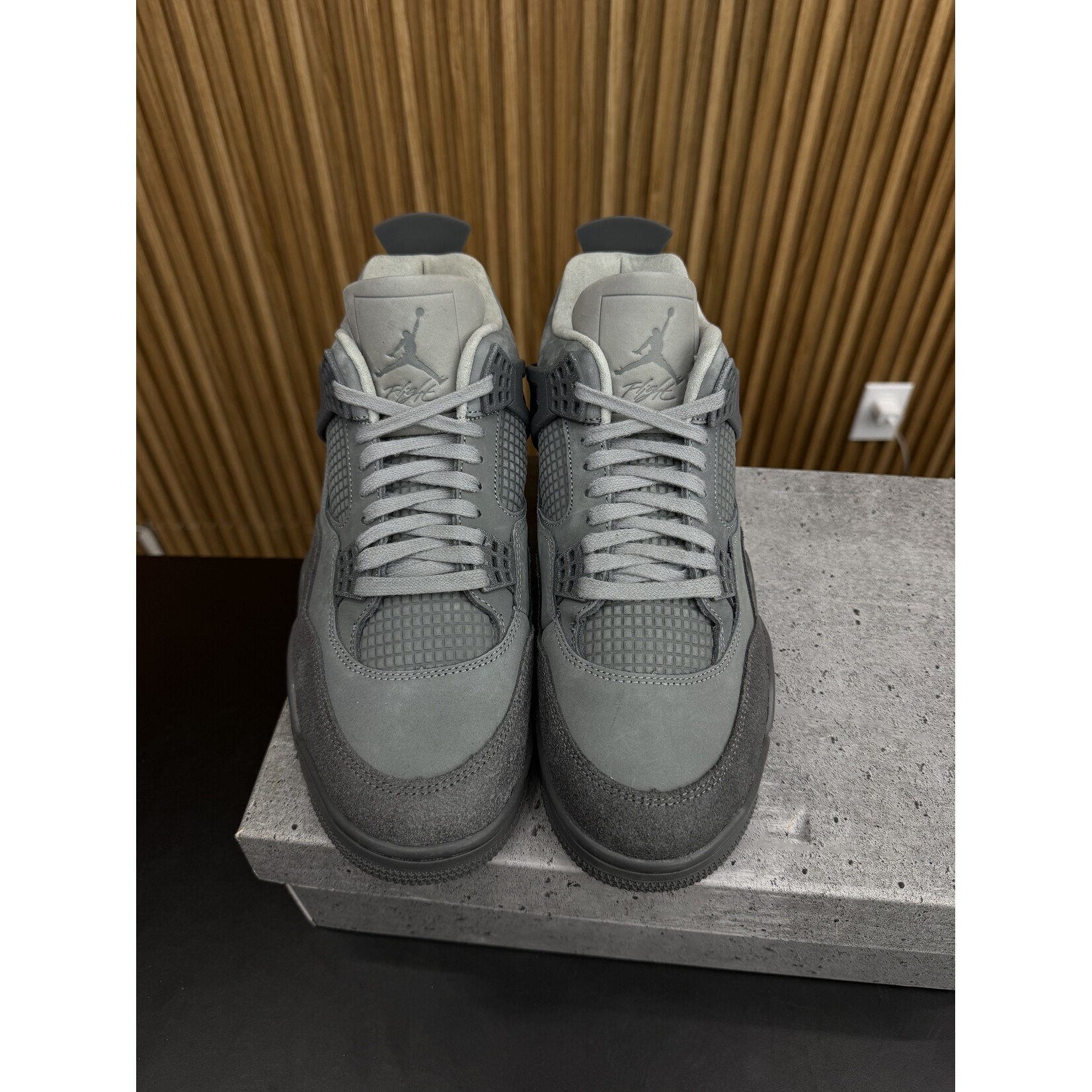 Jordan Jordan 4 Wet Cement Size 10, PREOWNED