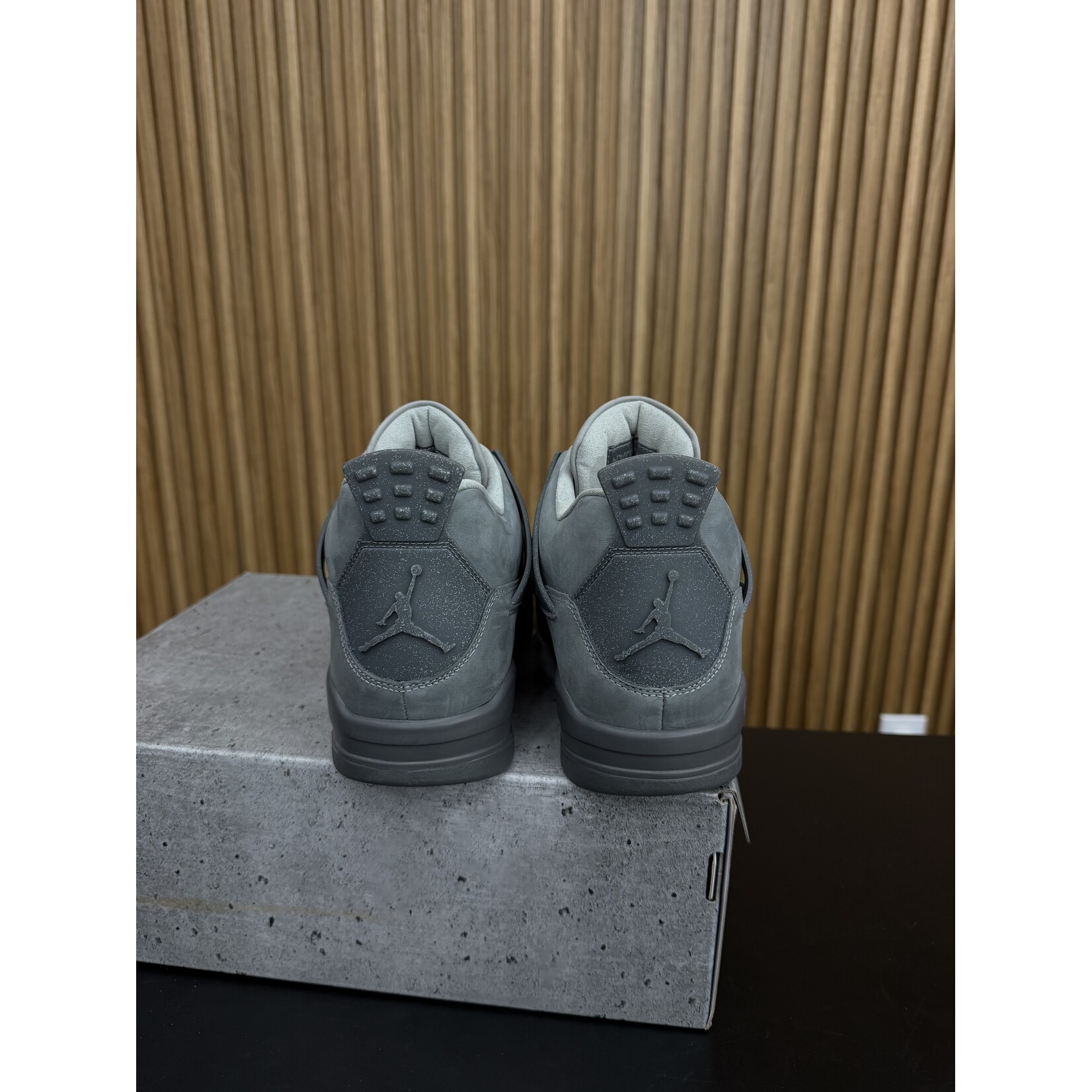 Jordan Jordan 4 Wet Cement Size 10, PREOWNED