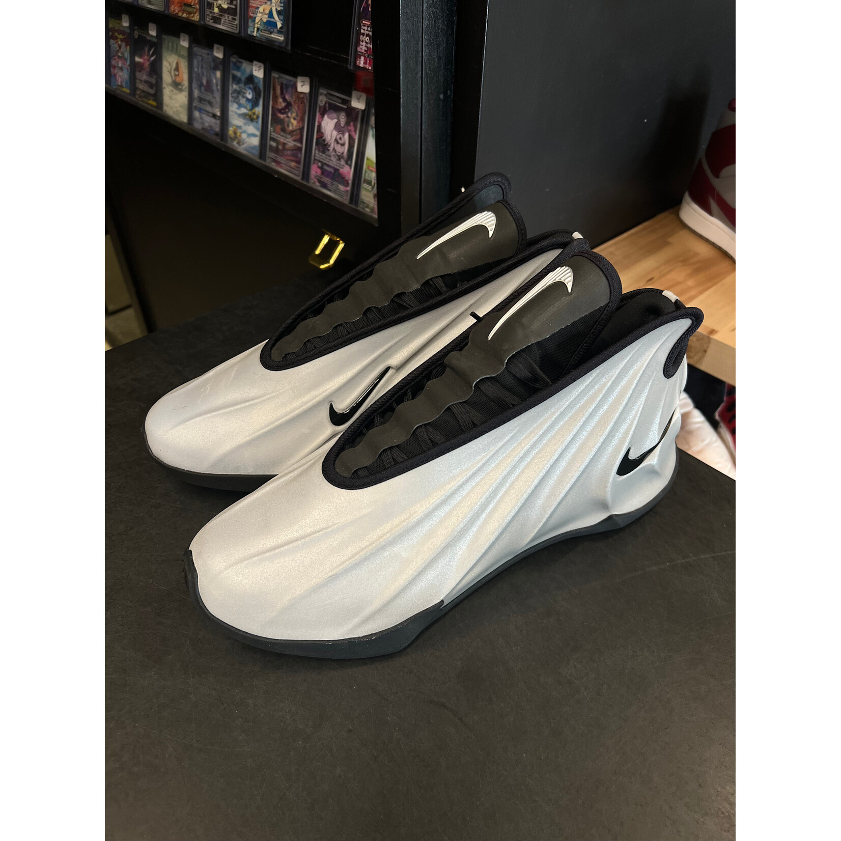 Nike Nike GT Future Metallic Silver Size 11.5, PREOWNED