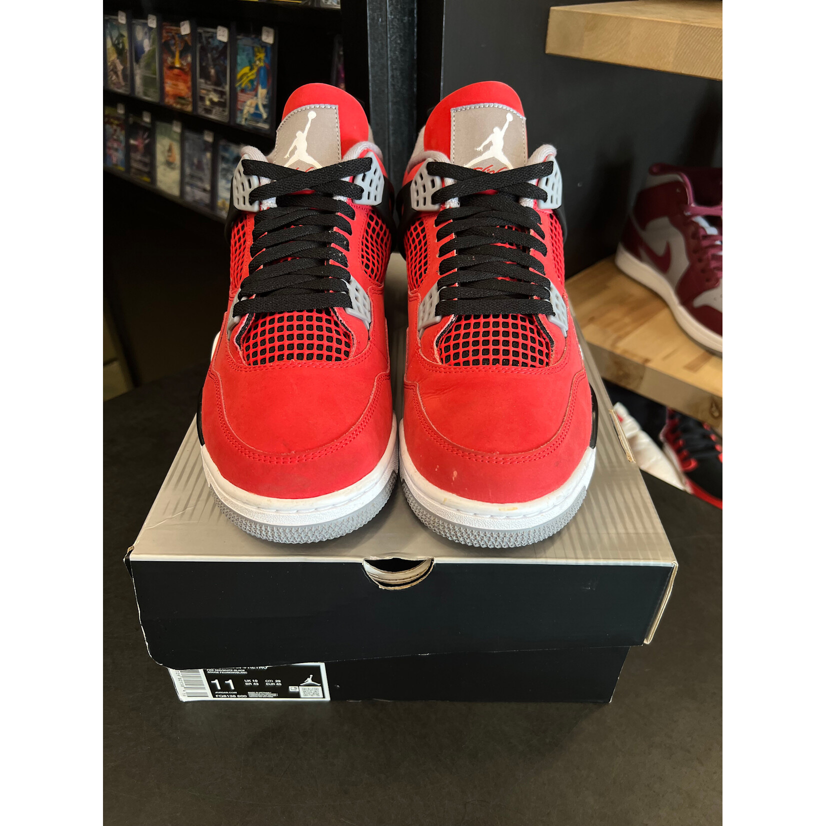 Jordan Jordan 4 Retro Toro Bravo (2026) Size 11, PREOWNED