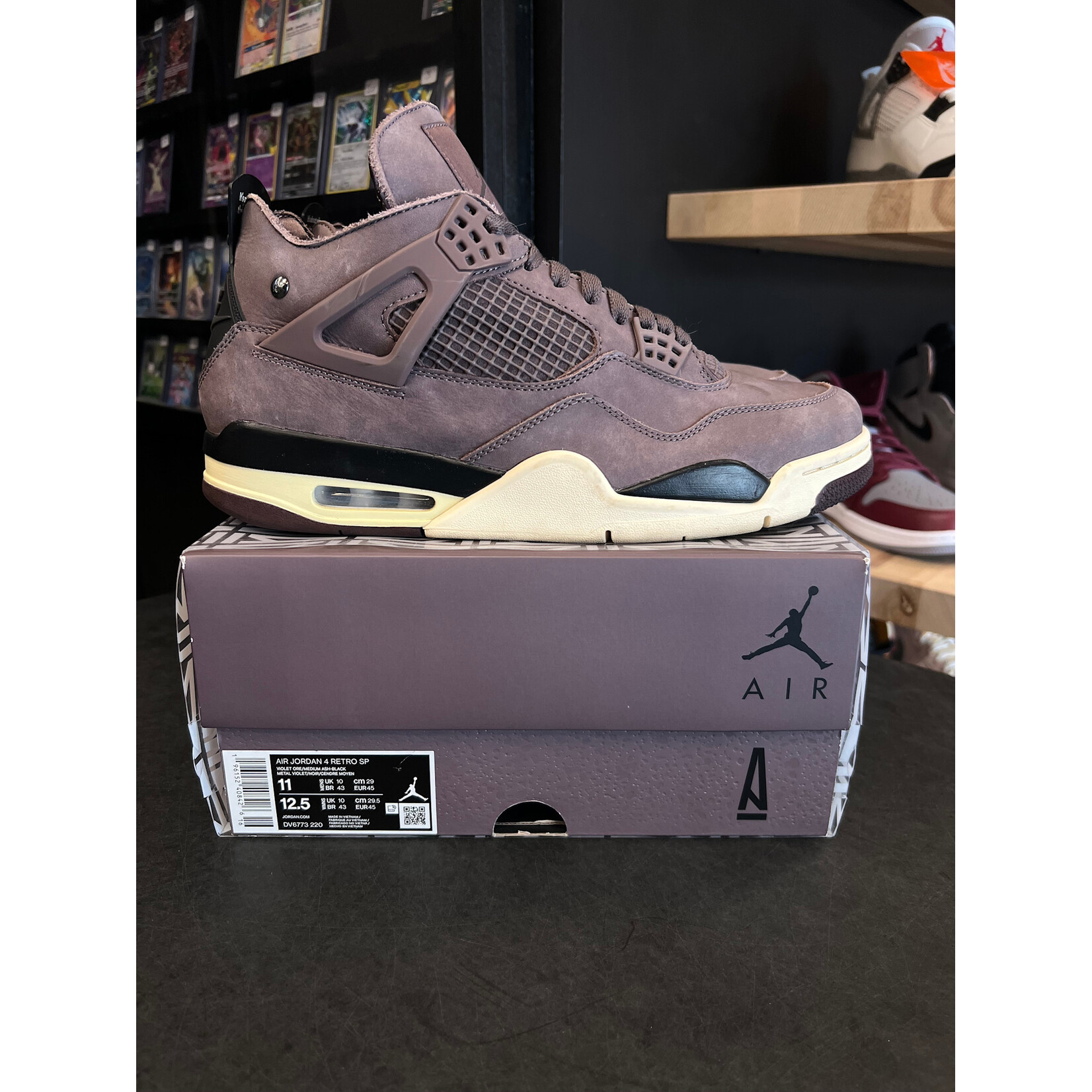 Jordan Jordan 4 Retro SP A Ma Maniére Violet Ore Size 11, PREOWNED