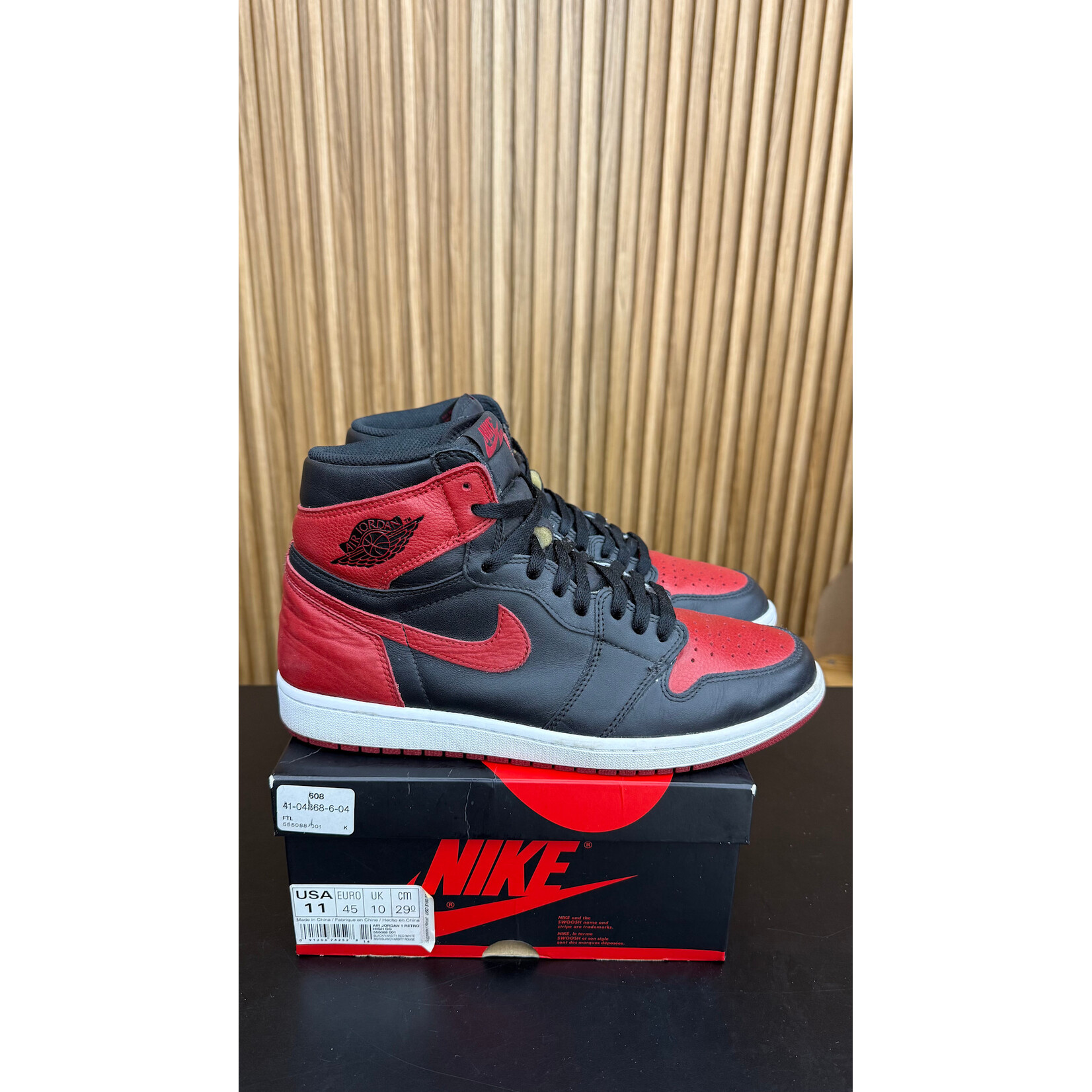 Jordan Jordan 1 Retro High Bred Banned (2016) Size 11, PREOWNED