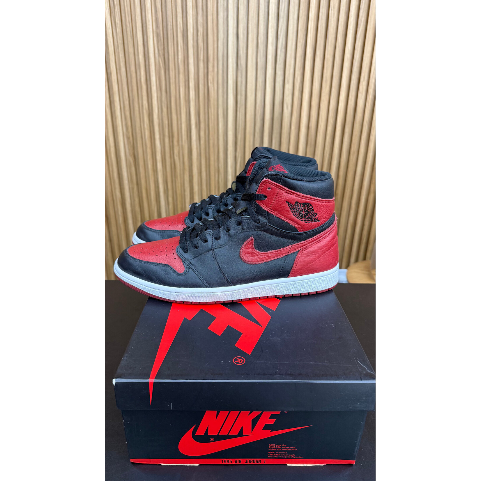 Jordan Jordan 1 Retro High Bred Banned (2016) Size 11, PREOWNED