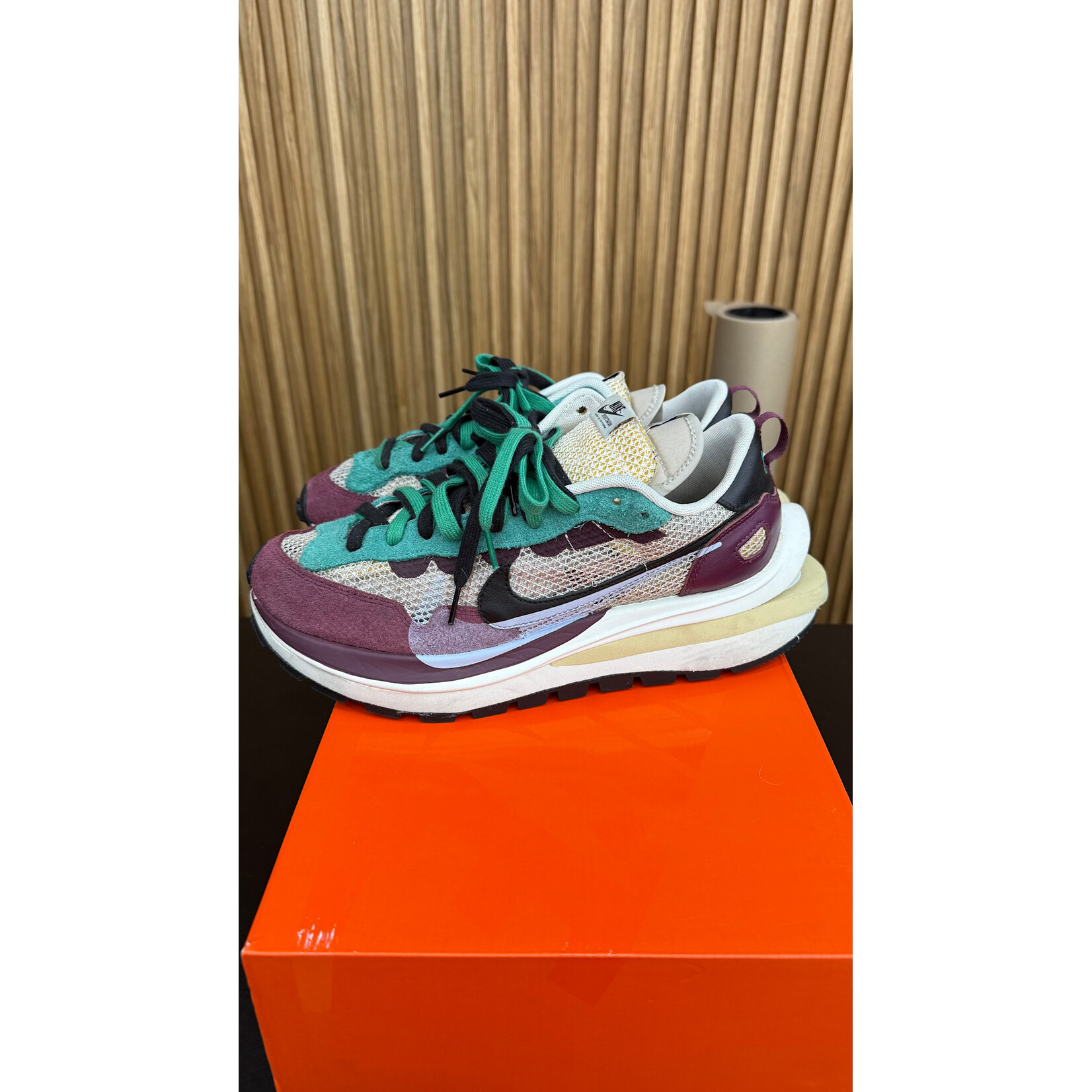 Nike Nike Vaporwaffle sacai Villain Red Neptune Green Size 10.5, PREOWNED