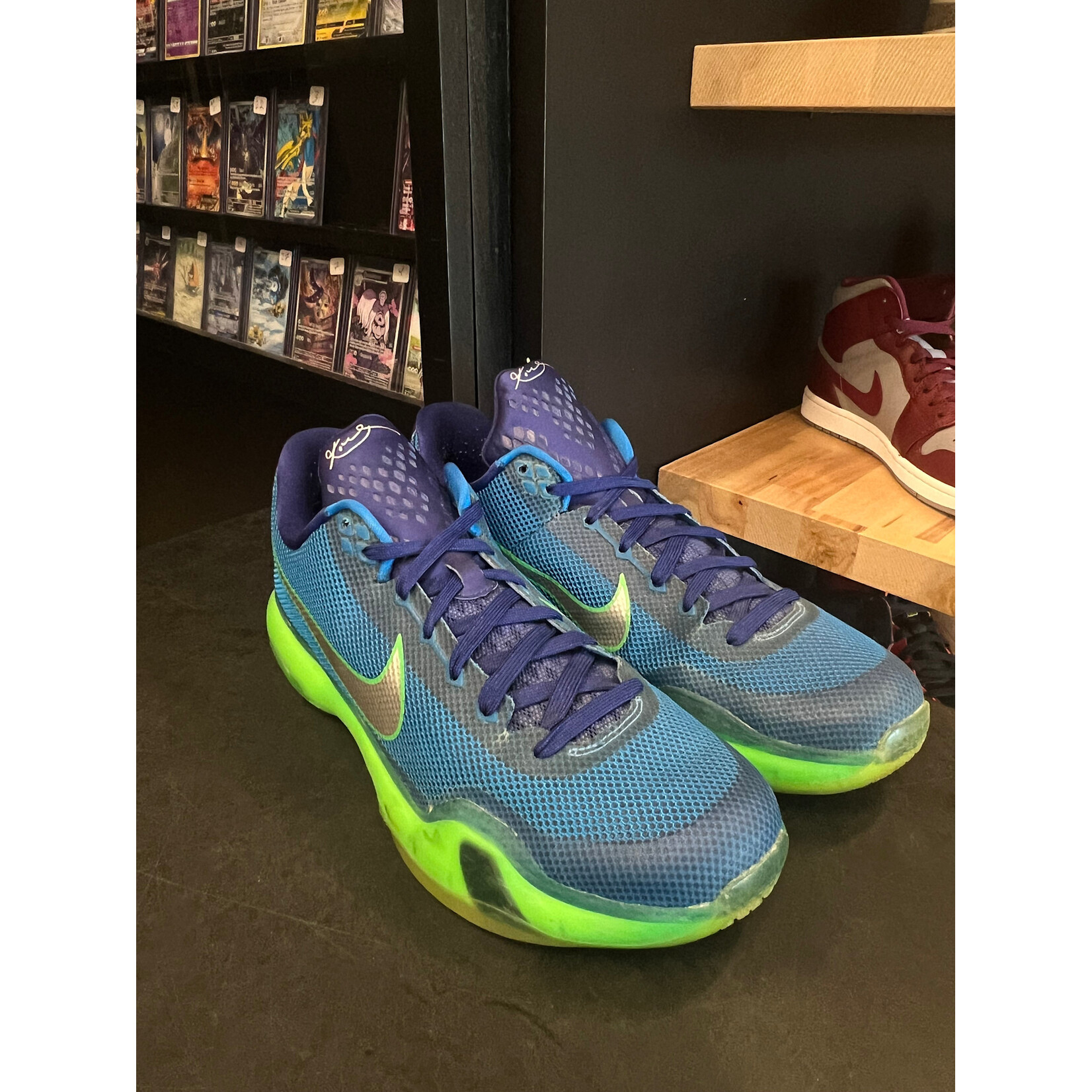 Nike Nike Kobe 10 Emerald City Size 12, PREOWNED