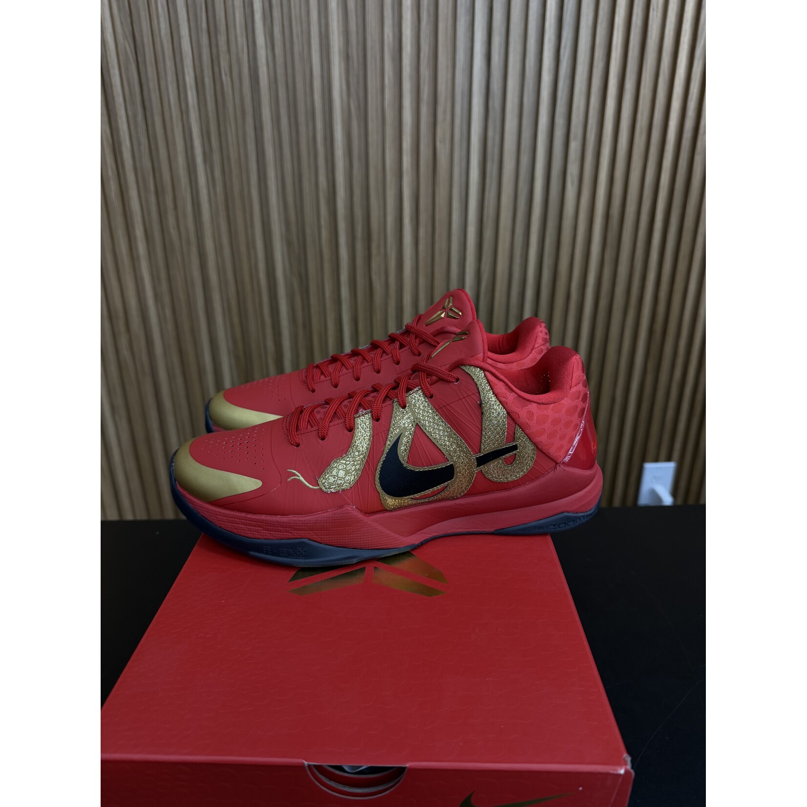 Nike Nike Kobe 5 Protro Year of the Mamba University Red Size 9, PREOWNED*