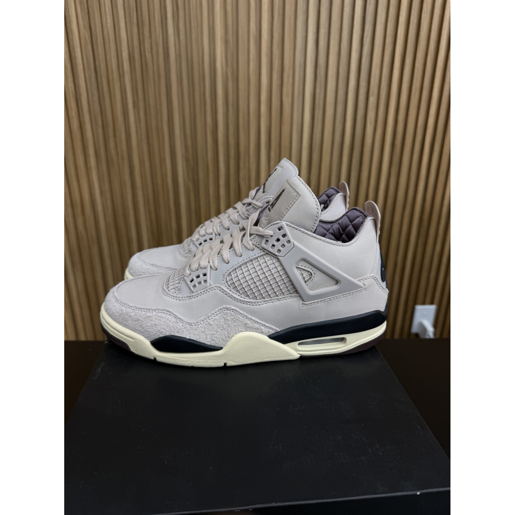 Jordan Jordan 4 Retro OG SP A Ma Maniére While You Were Sleeping (Women's) Size 10W, PREOWNED*