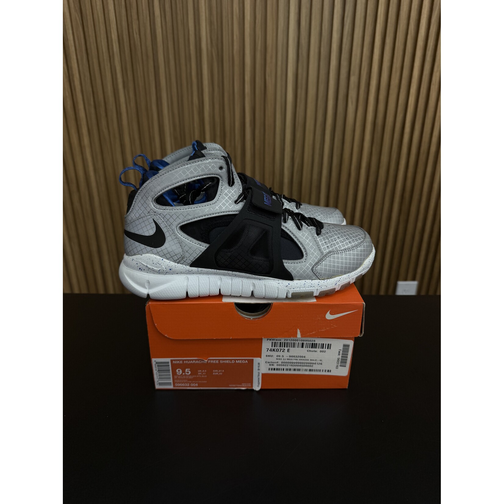 Nike Nike Huarache Free Shield Megatron Calvin Johnson Size 9.5, DS BRAND NEW