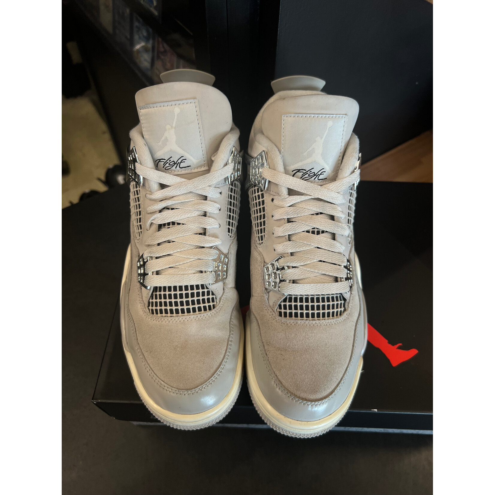 Jordan Jordan 4 Retro Frozen Moments (Women's) Size 9.5W, PREOWNED