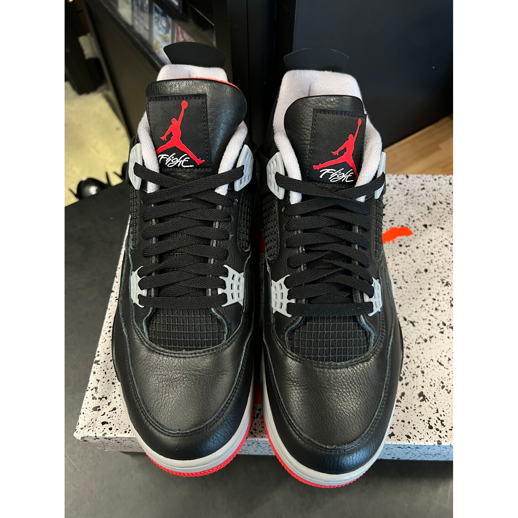 Jordan Jordan 4 Retro Bred Reimagined Size 12, PREOWNED