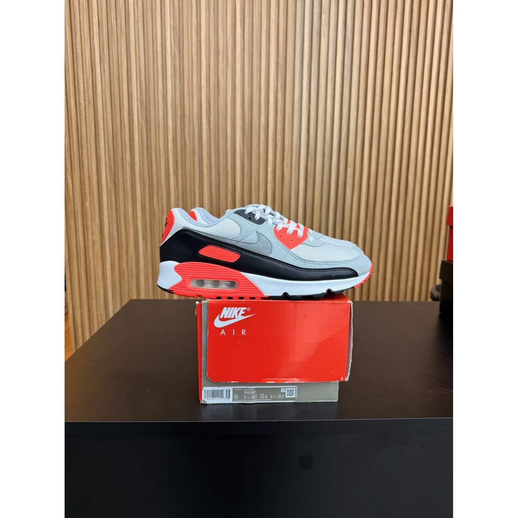 Nike Nike Air Max 90 Infrared (2020) Size 10, PREOWNED