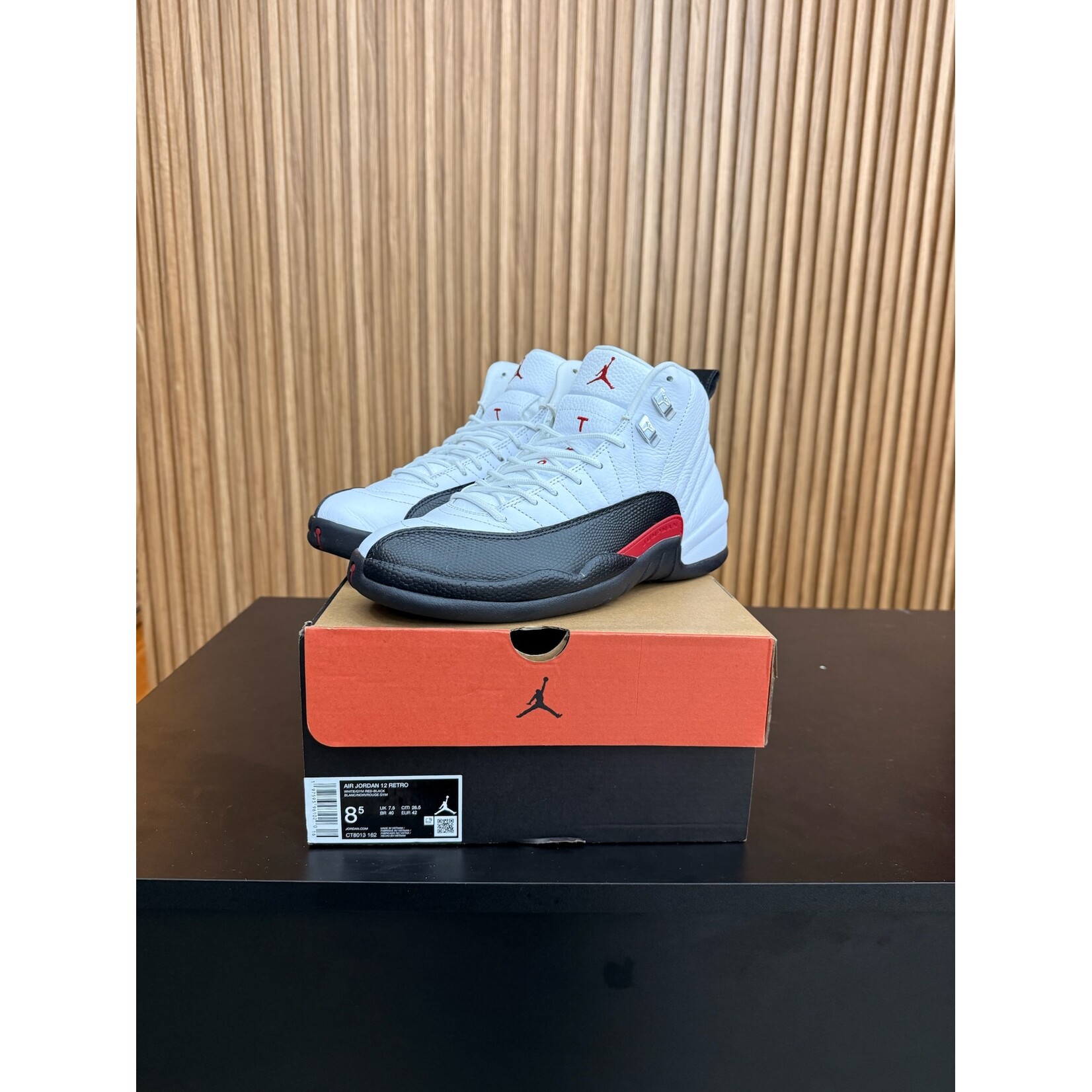 Jordan Jordan 12 Retro Taxi Flip  Size 8.5, PREOWNED