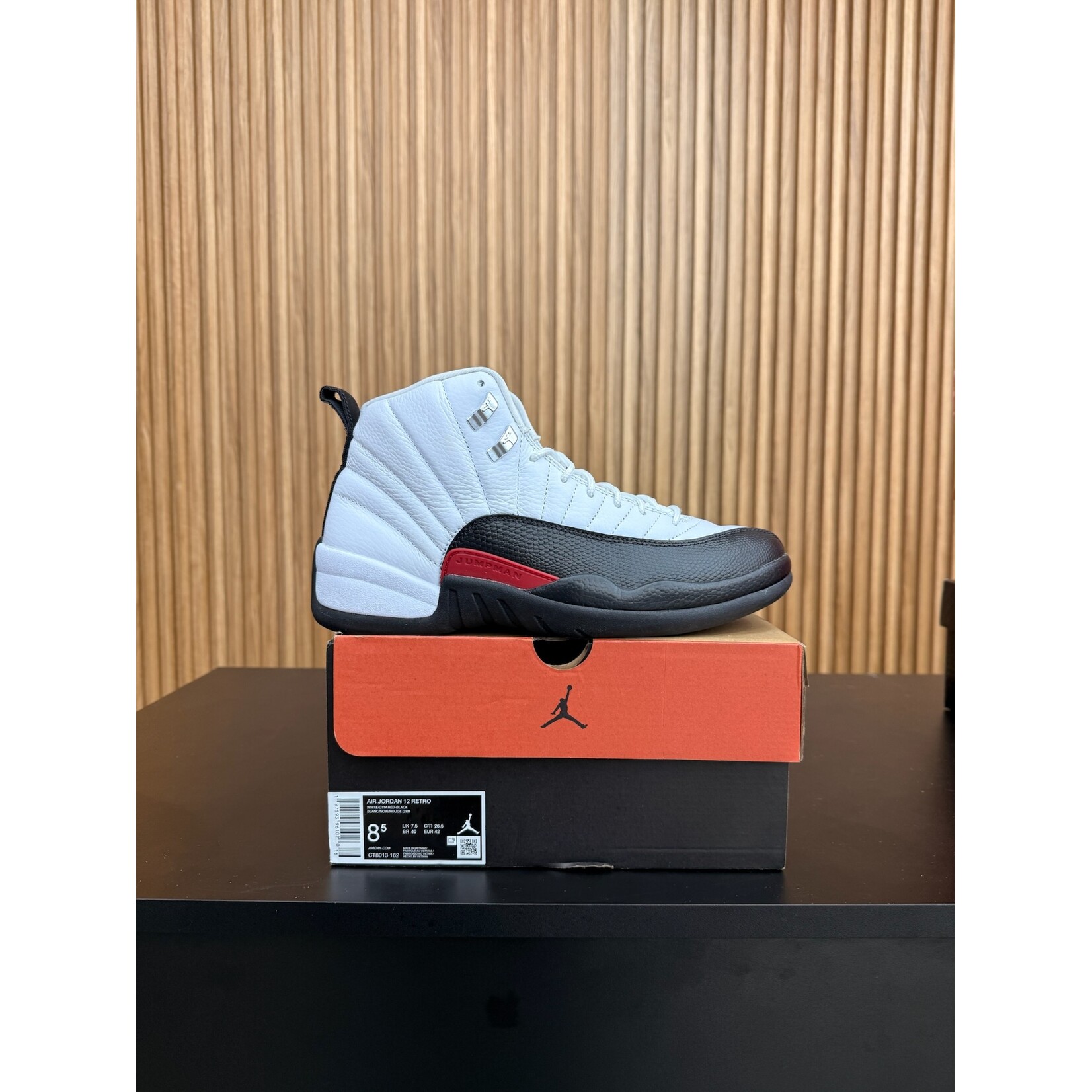 Jordan Jordan 12 Retro Taxi Flip  Size 8.5, PREOWNED