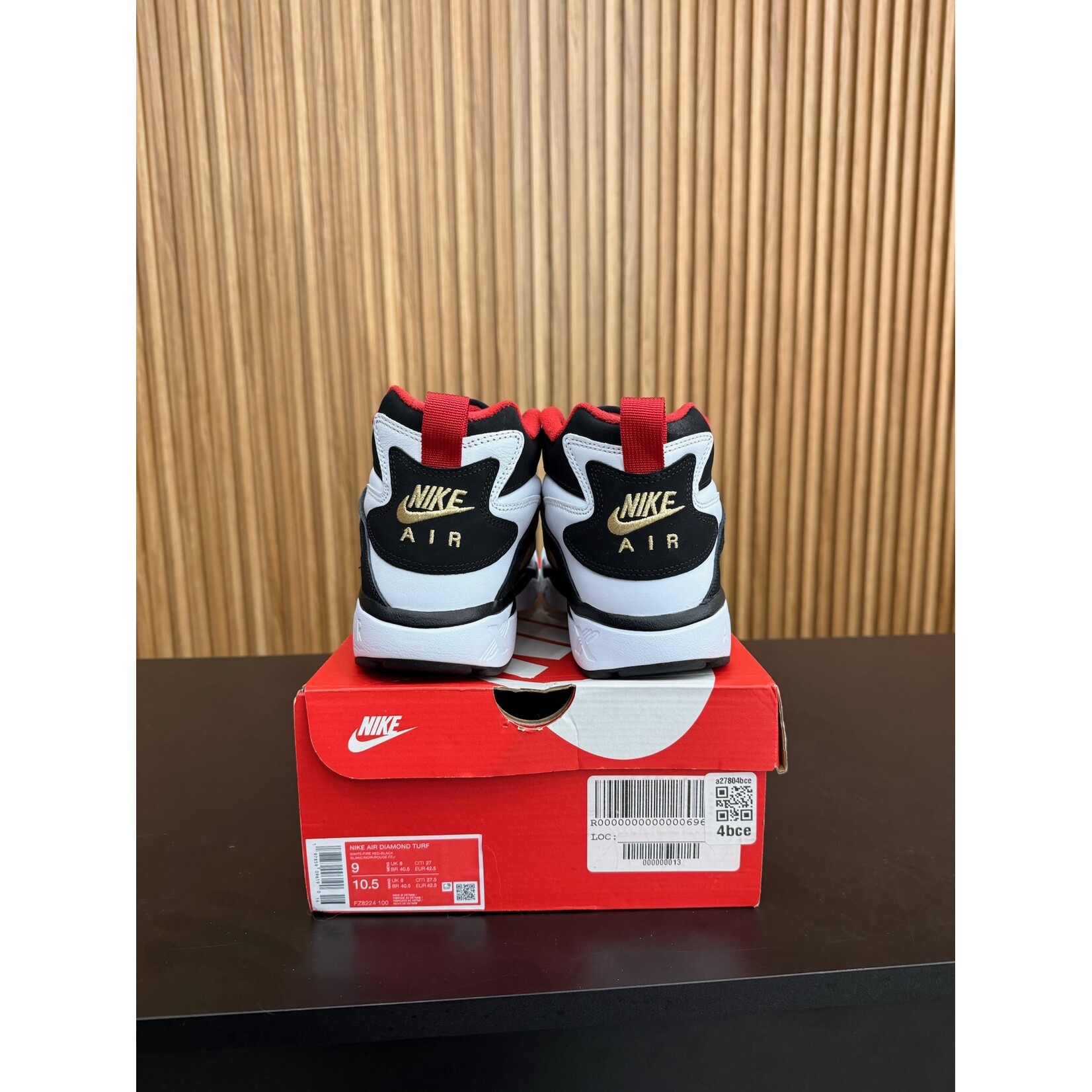 Nike Nike Air Diamond Turf 49ers (2025) Size 9, PREOWNED