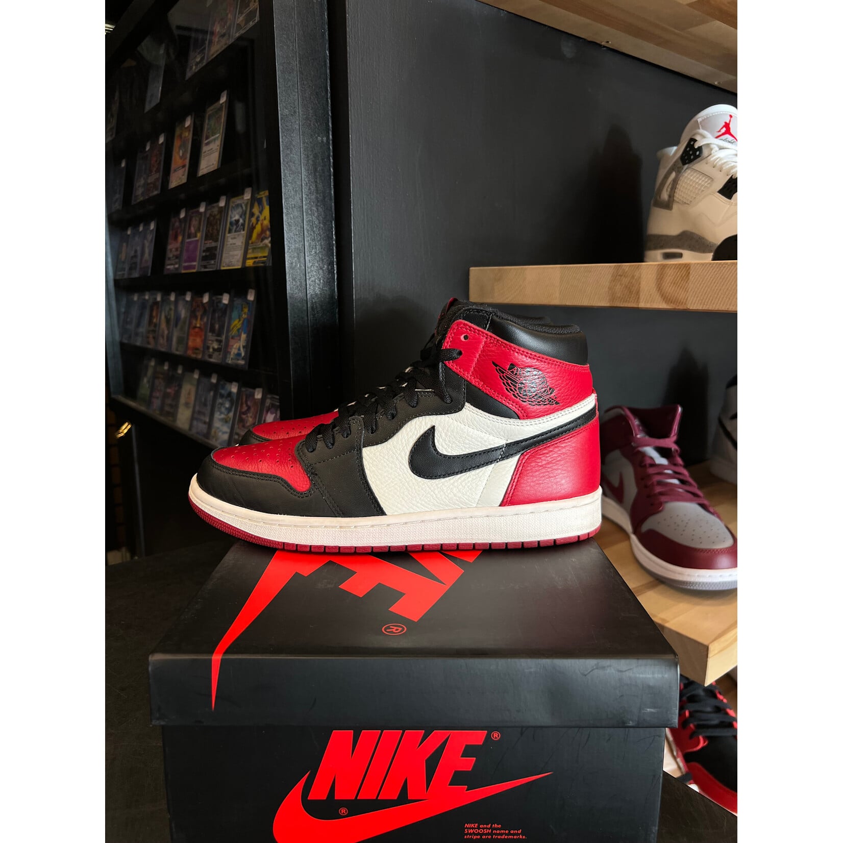 Jordan Jordan 1 Retro High Bred Toe Size 10, PREOWNED