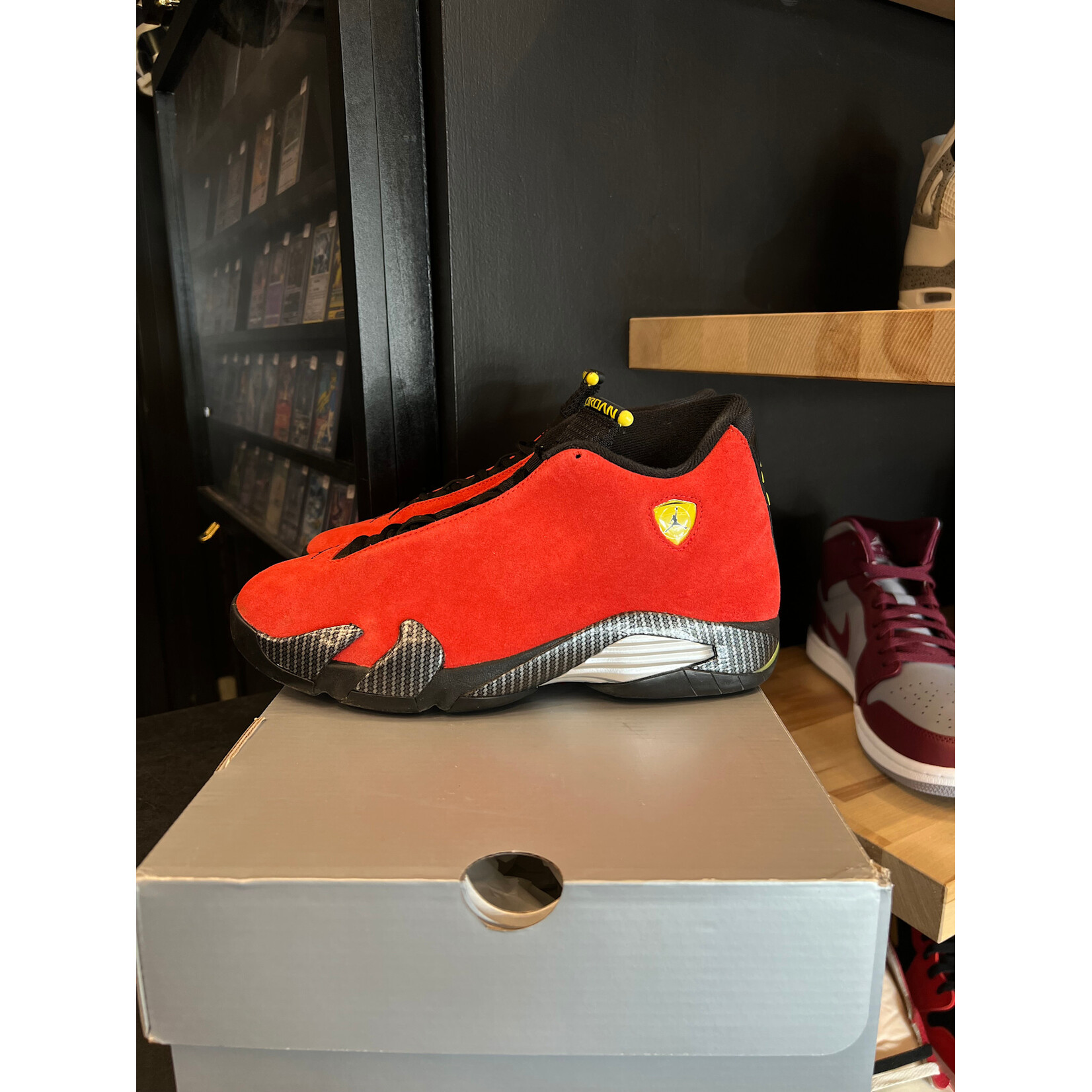 Jordan Jordan 14 Retro Ferrari (2025) Size 8, PREOWNED