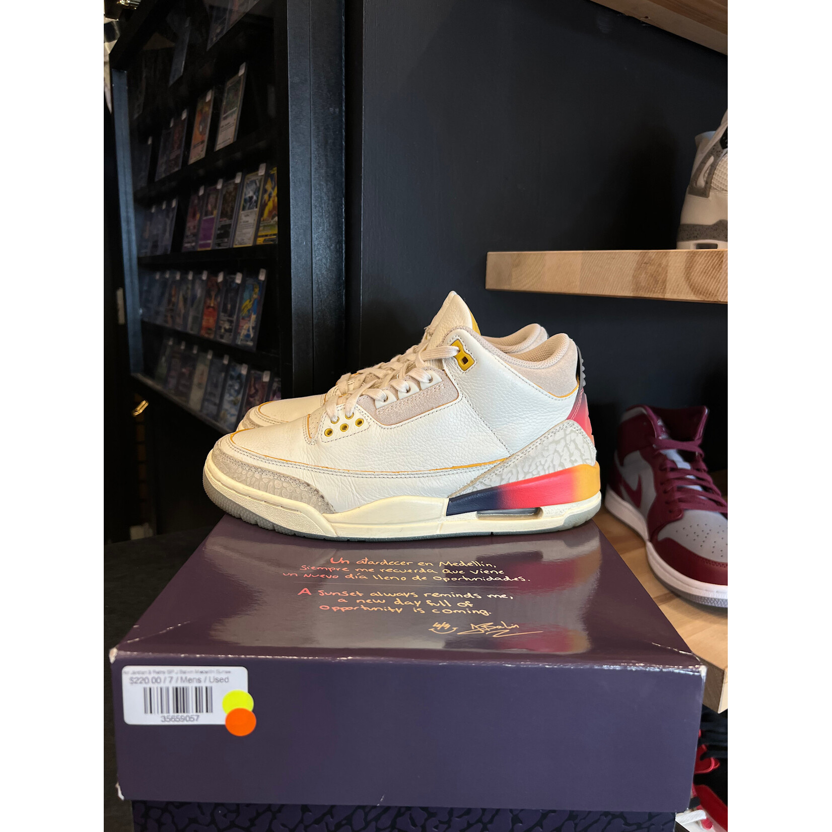 Jordan Jordan 3 Retro SP J Balvin Medellín Sunset Size 7, PREOWNED