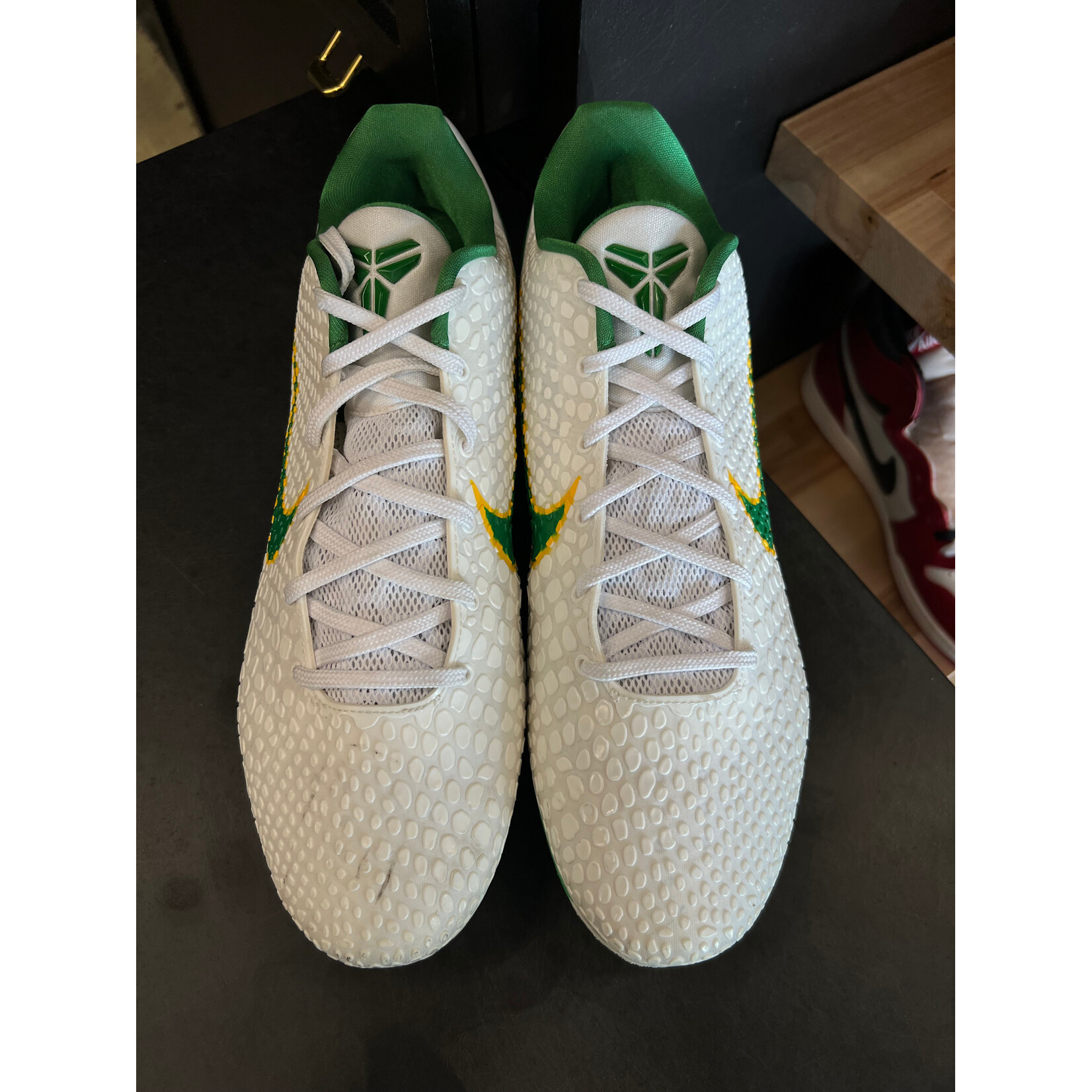 Nike Nike Vapor Edge Kobe VI Oregon Ducks Football Cleats Size 12.5, PREOWNED SAMPLE TAG
