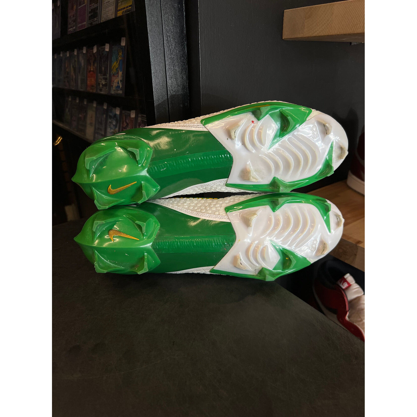 Nike Nike Vapor Edge Kobe VI Oregon Ducks Football Cleats Size 12.5, PREOWNED SAMPLE TAG