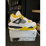 Jordan Jordan 4 Retro Vivid Sulfur (Women's) Size 10W, PREOWNED