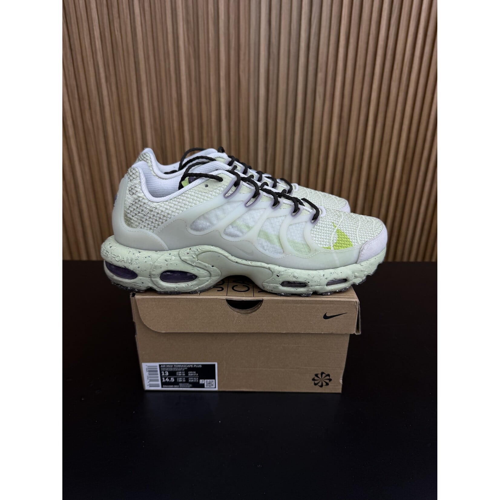 Nike Nike Air Max Terrascape Plus Phantom Vivid Green Size 13, PREOWNED