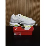 Nike Nike Air Max Plus Platinum Grey Reflective Logos Size 13, PREOWNED
