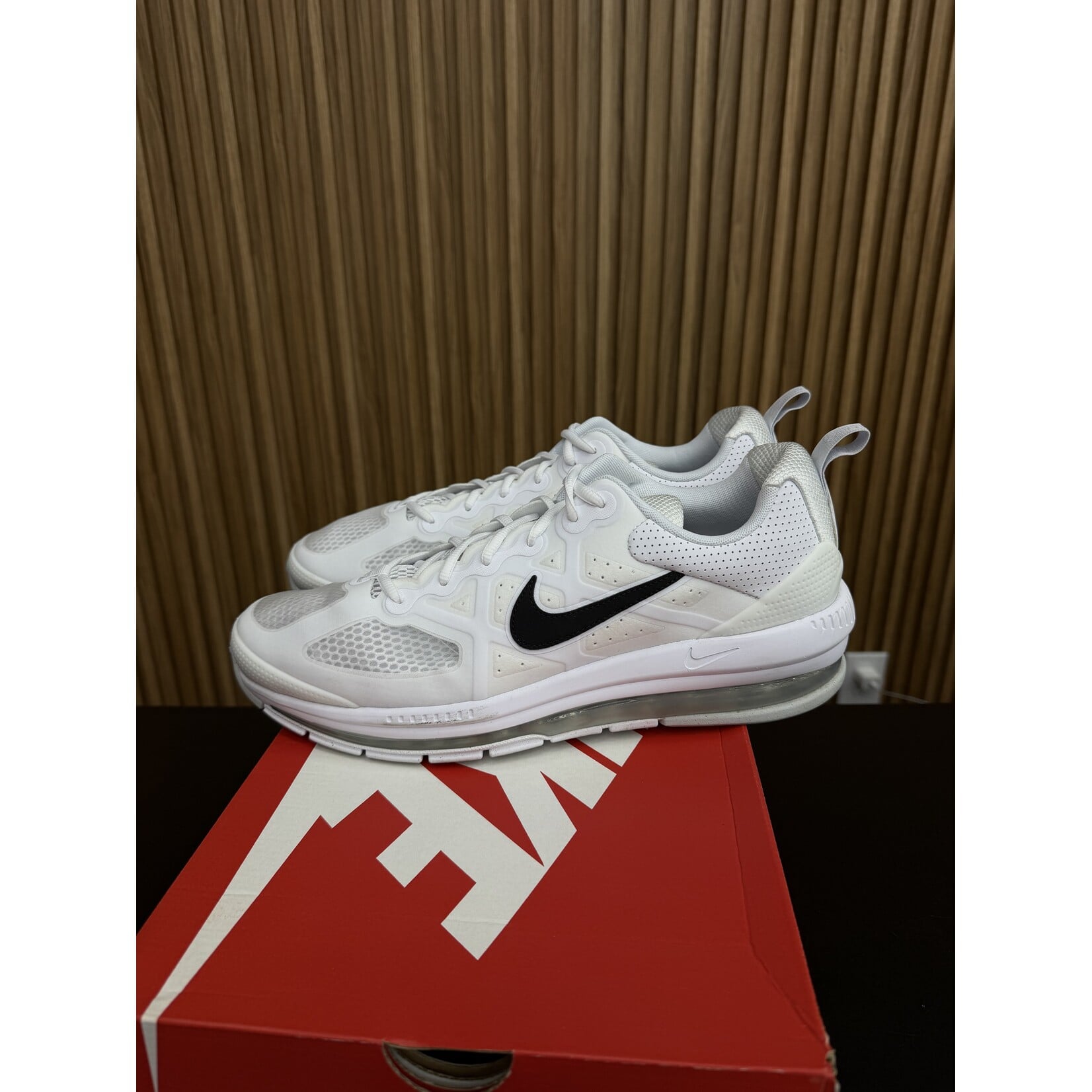 Nike Nike Air Max Genome White Black Size 13, PREOWNED