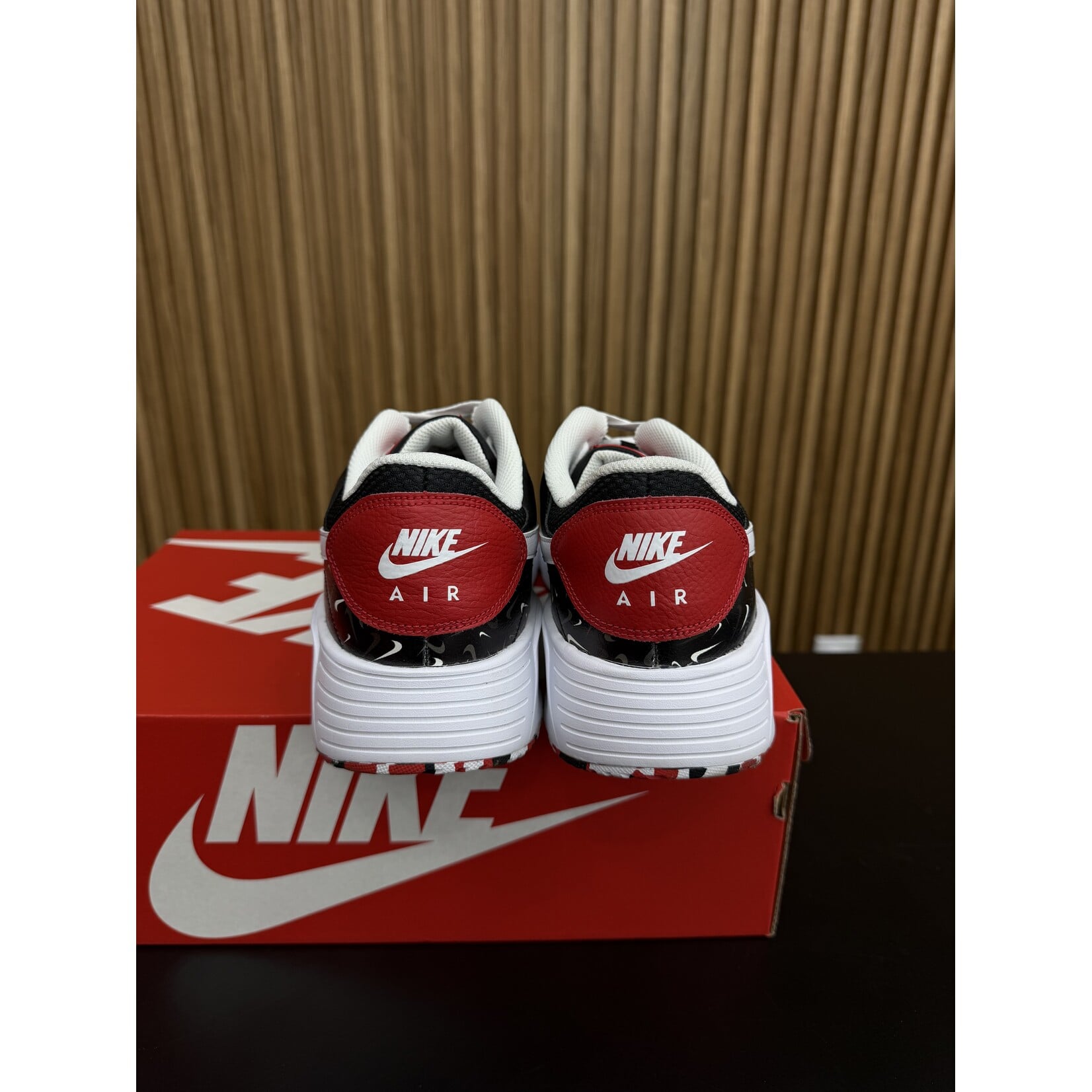 Nike Nike Air Max SC Swooshfetti Size 13, PREOWNED