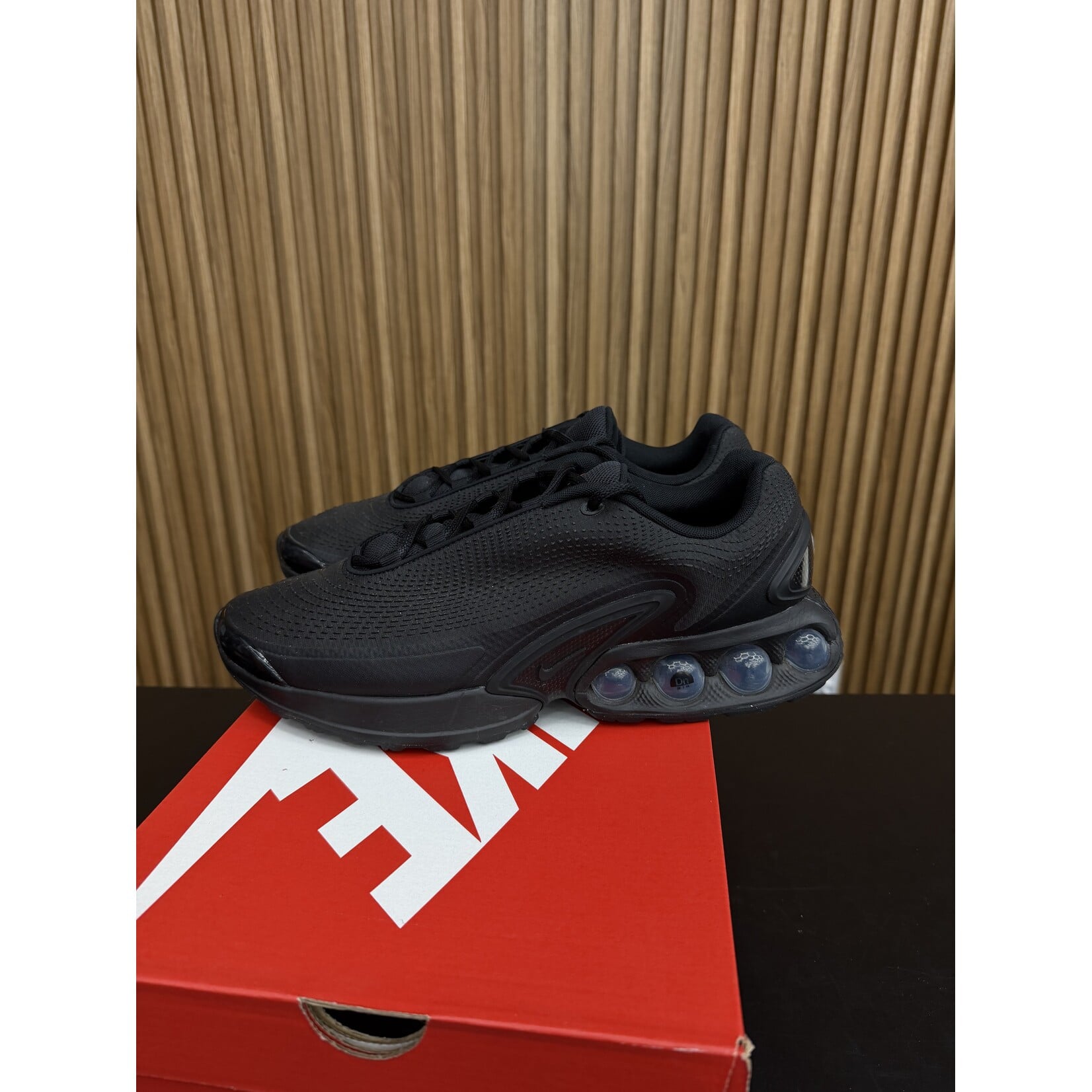 Nike Nike Air Max Dn Black Metallic Grey Size 13, PREOWNED